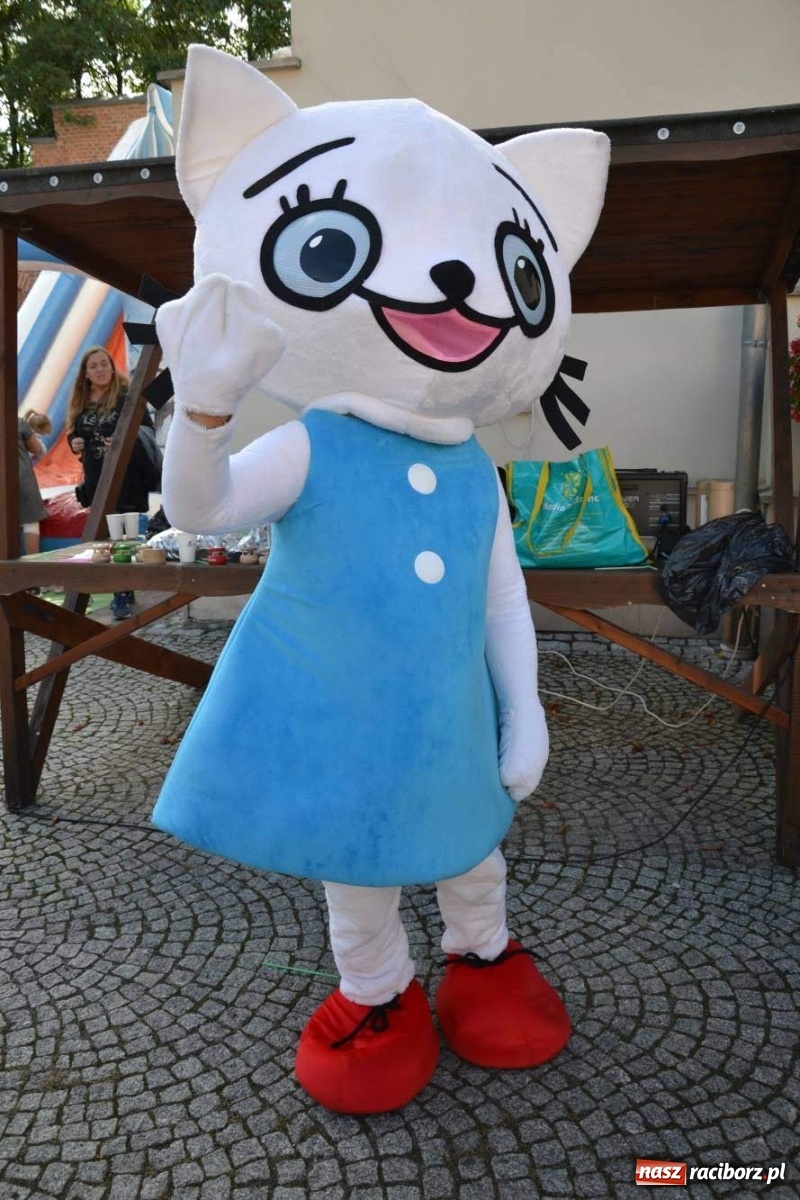 Zdjęcie w galerii na portalu naszraciborz.pl: Młodzież z MDK wystąpiła na zamku [FOTO]  wiadomości z regionu