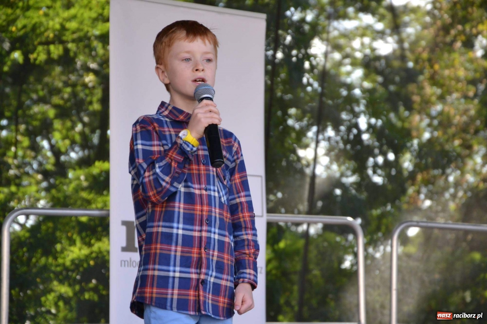Zdjęcie w galerii na portalu naszraciborz.pl: Młodzież z MDK wystąpiła na zamku [FOTO]  wiadomości z regionu