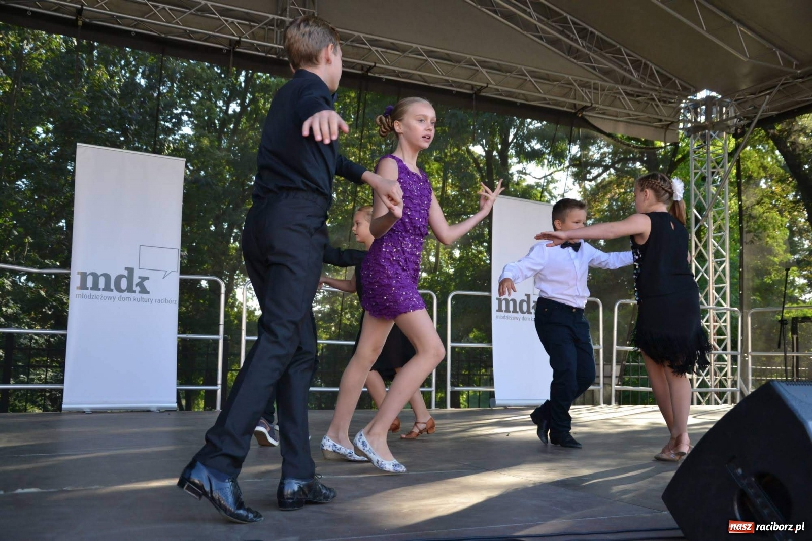 Zdjęcie w galerii na portalu naszraciborz.pl: Młodzież z MDK wystąpiła na zamku [FOTO]  wiadomości z regionu