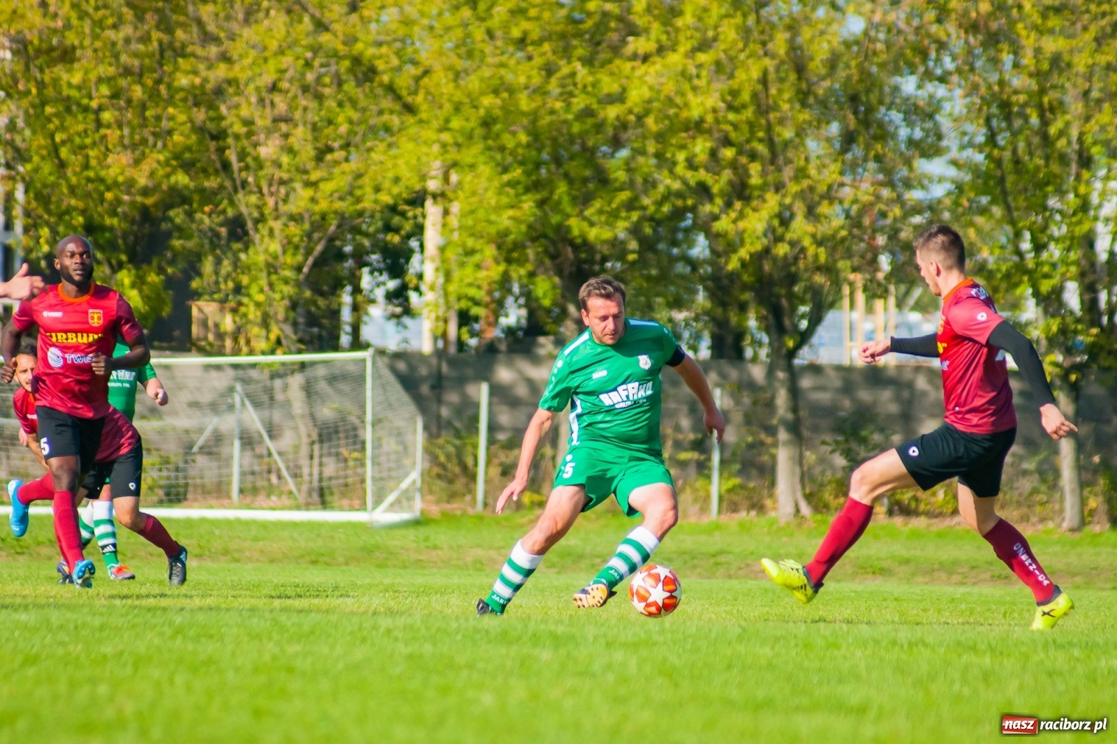 Zdjęcie w galerii na portalu naszraciborz.pl: A klasa. Zameczek Czernica rozbił Rafako [FOTO i WIDEO] wiadomości z regionu