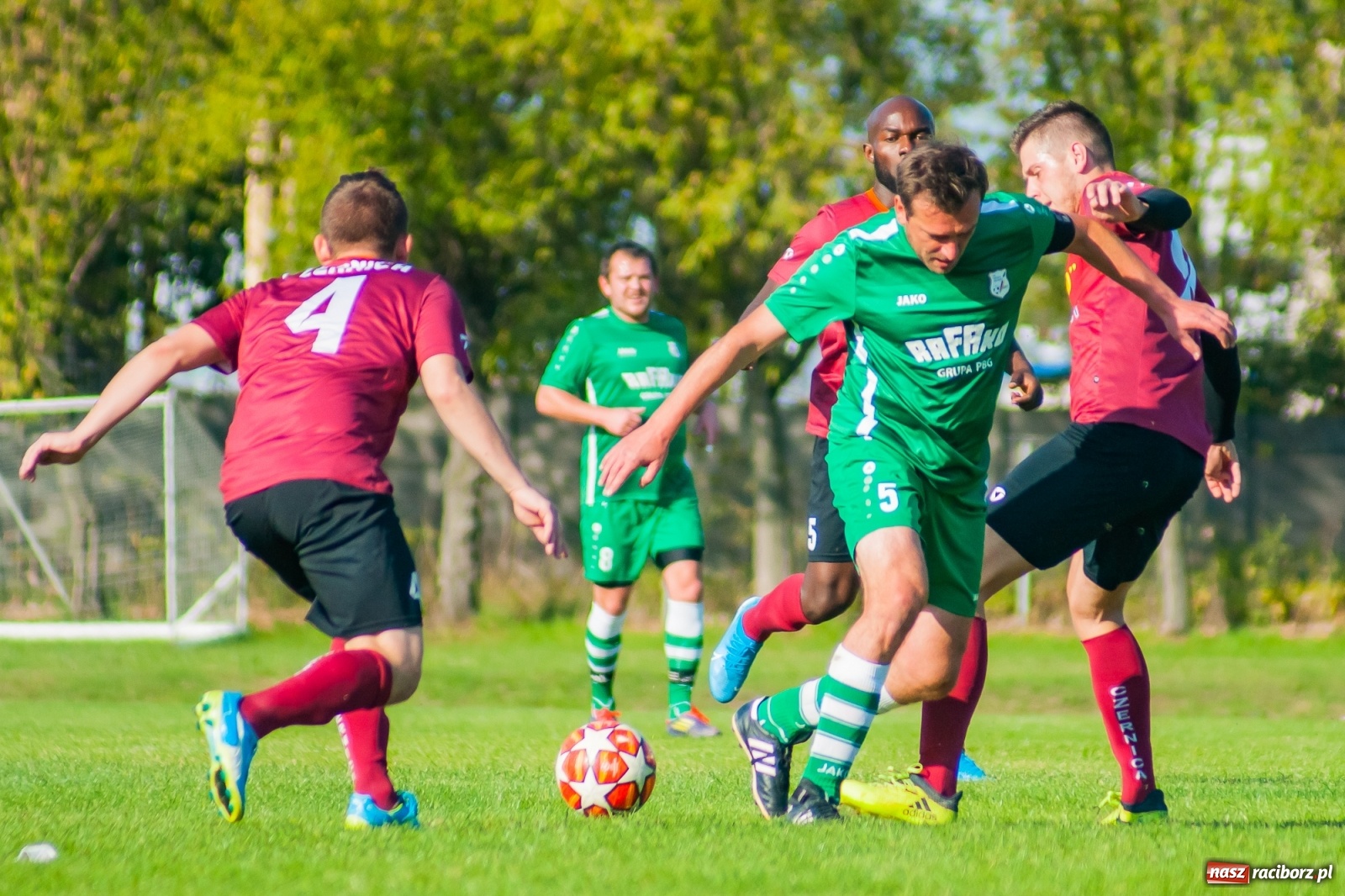 Zdjęcie w galerii na portalu naszraciborz.pl: A klasa. Zameczek Czernica rozbił Rafako [FOTO i WIDEO] wiadomości z regionu