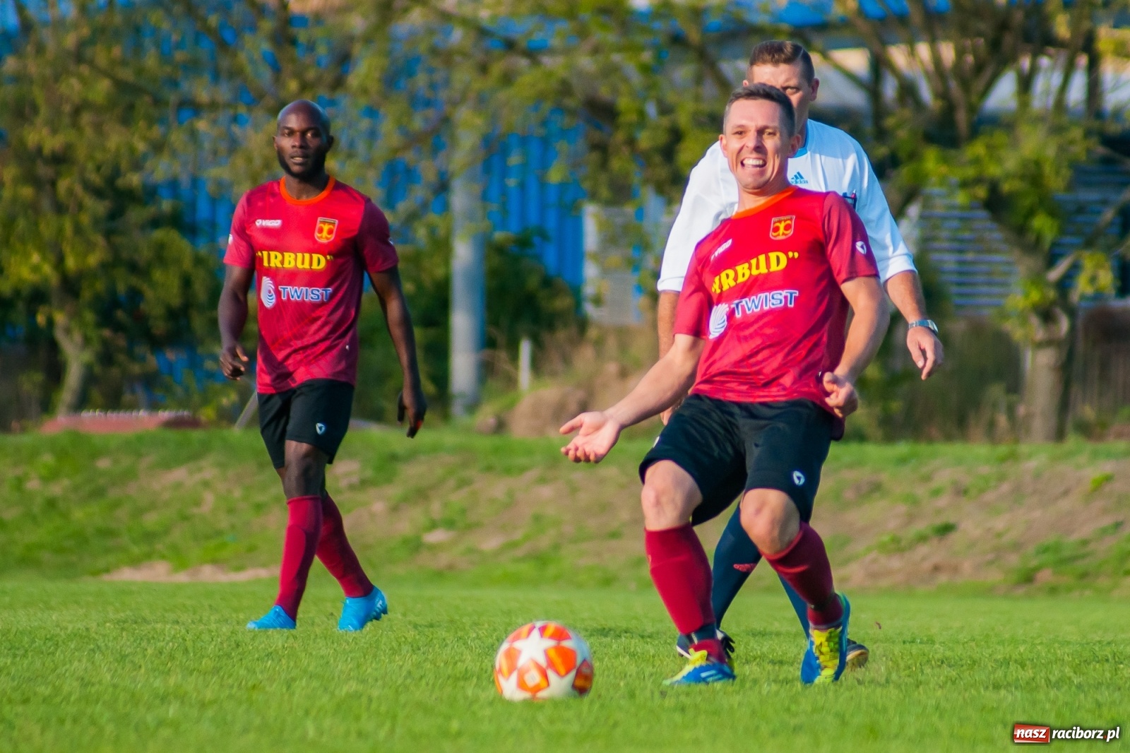 Zdjęcie w galerii na portalu naszraciborz.pl: A klasa. Zameczek Czernica rozbił Rafako [FOTO i WIDEO] wiadomości z regionu