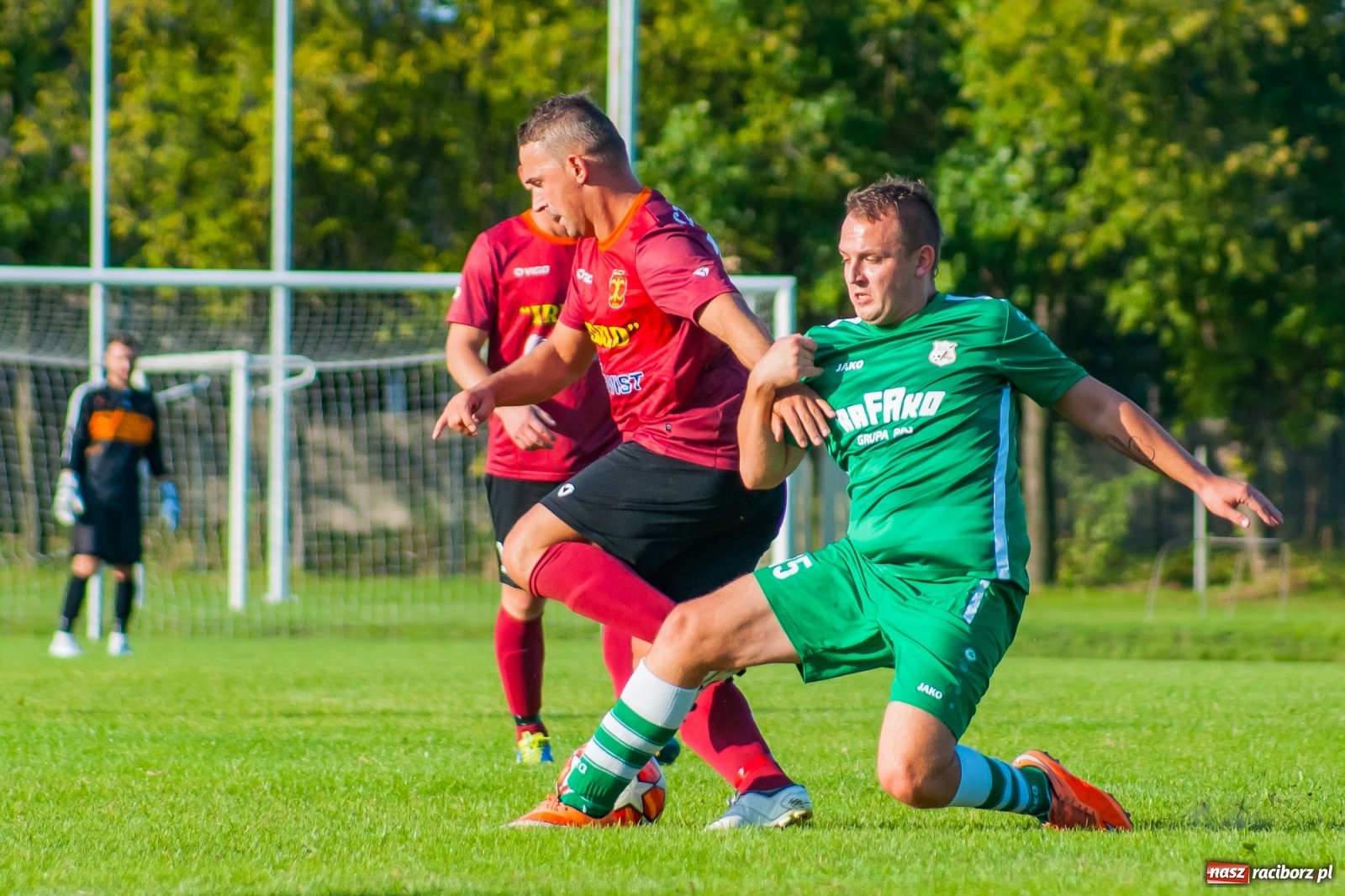 Zdjęcie w galerii na portalu naszraciborz.pl: A klasa. Zameczek Czernica rozbił Rafako [FOTO i WIDEO] wiadomości z regionu