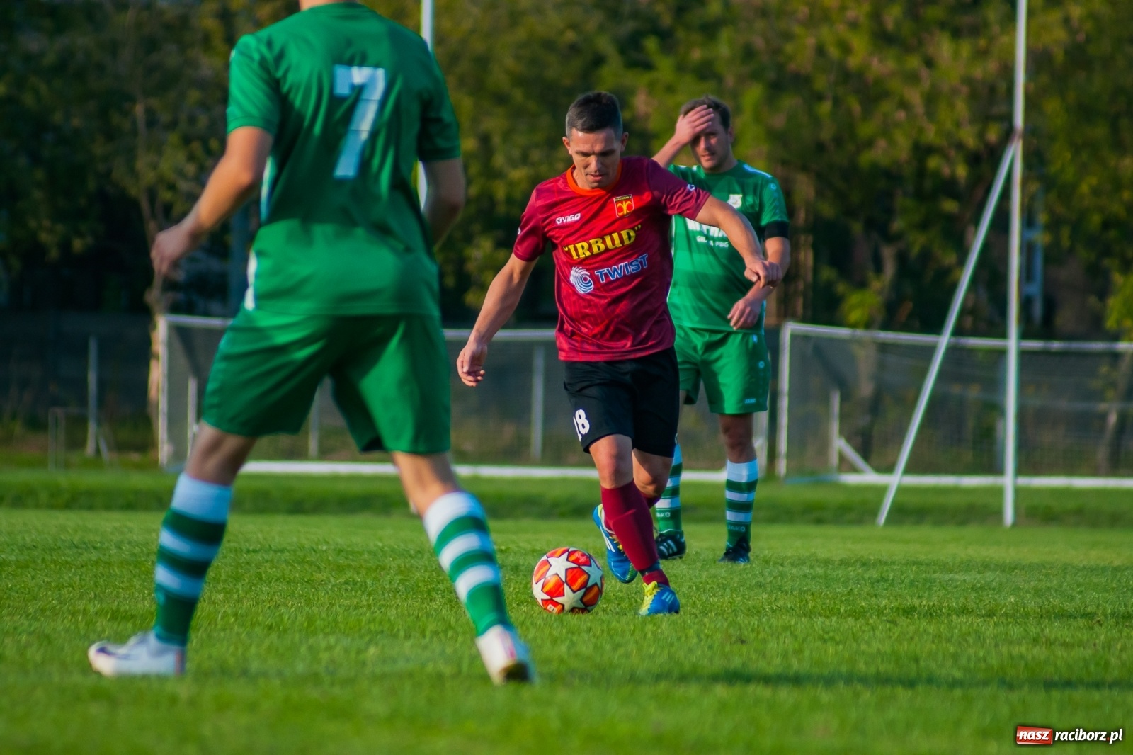 Zdjęcie w galerii na portalu naszraciborz.pl: A klasa. Zameczek Czernica rozbił Rafako [FOTO i WIDEO] wiadomości z regionu