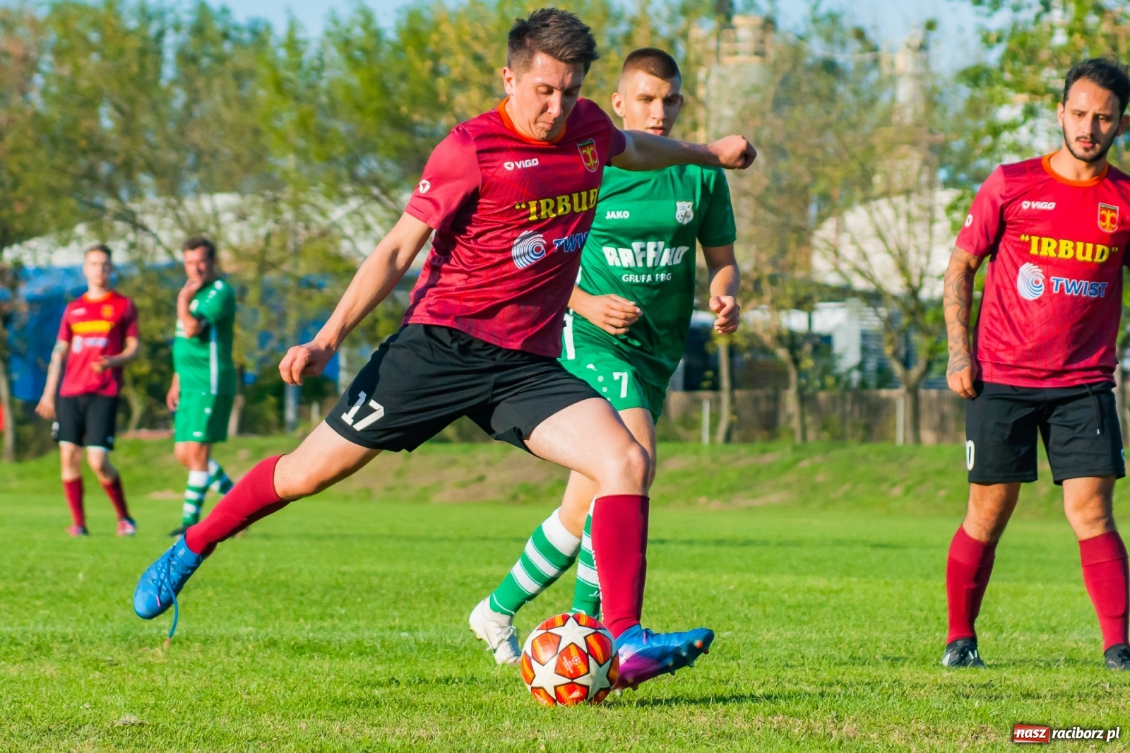 Zdjęcie w galerii na portalu naszraciborz.pl: A klasa. Zameczek Czernica rozbił Rafako [FOTO i WIDEO] wiadomości z regionu