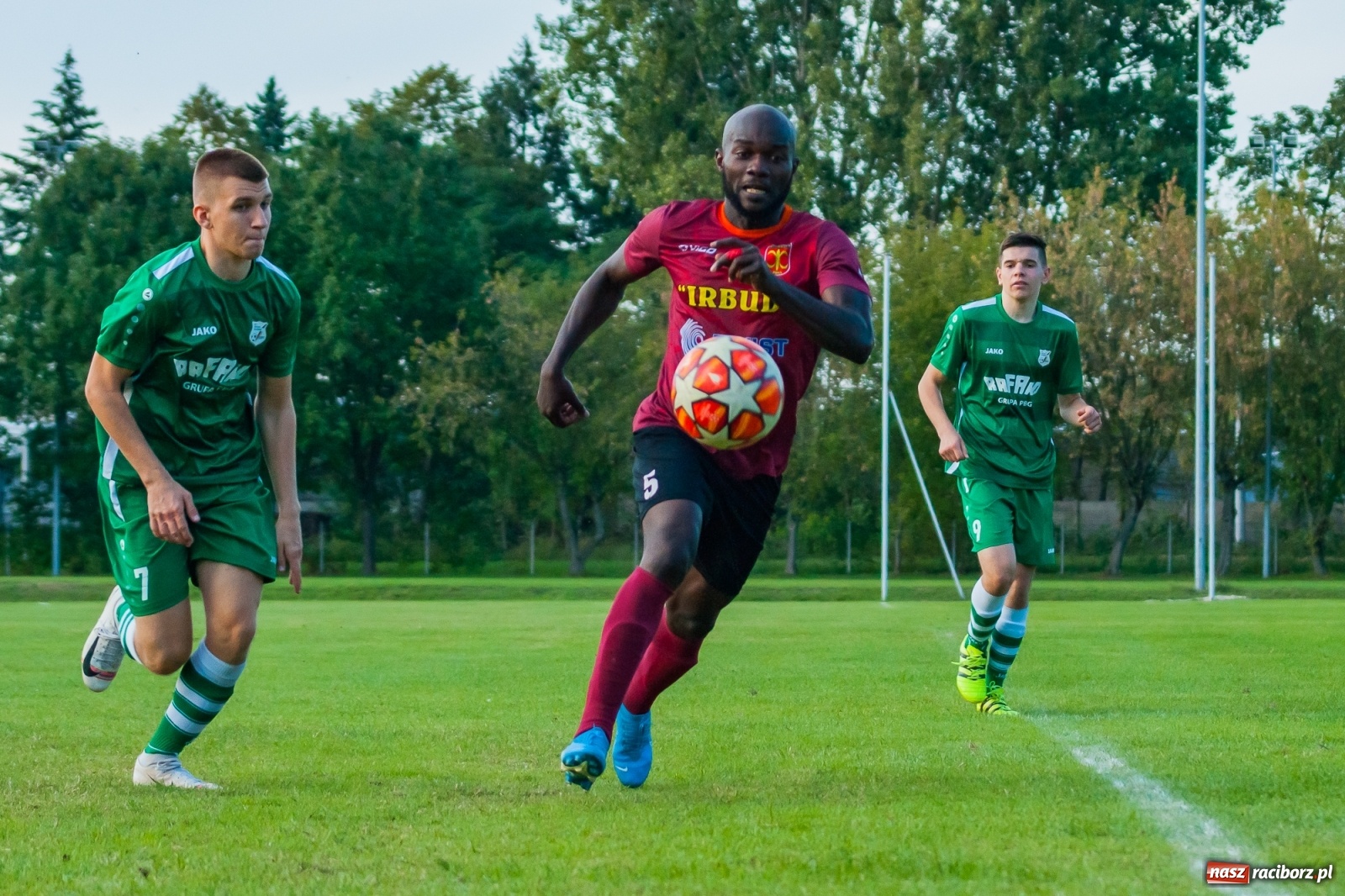 Zdjęcie w galerii na portalu naszraciborz.pl: A klasa. Zameczek Czernica rozbił Rafako [FOTO i WIDEO] wiadomości z regionu
