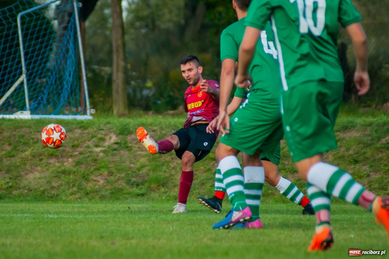 Zdjęcie w galerii na portalu naszraciborz.pl: A klasa. Zameczek Czernica rozbił Rafako [FOTO i WIDEO] wiadomości z regionu