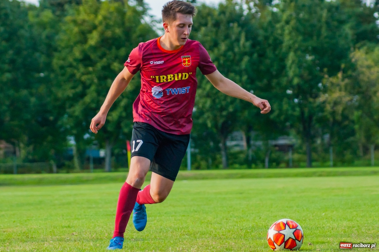 Zdjęcie w galerii na portalu naszraciborz.pl: A klasa. Zameczek Czernica rozbił Rafako [FOTO i WIDEO] wiadomości z regionu