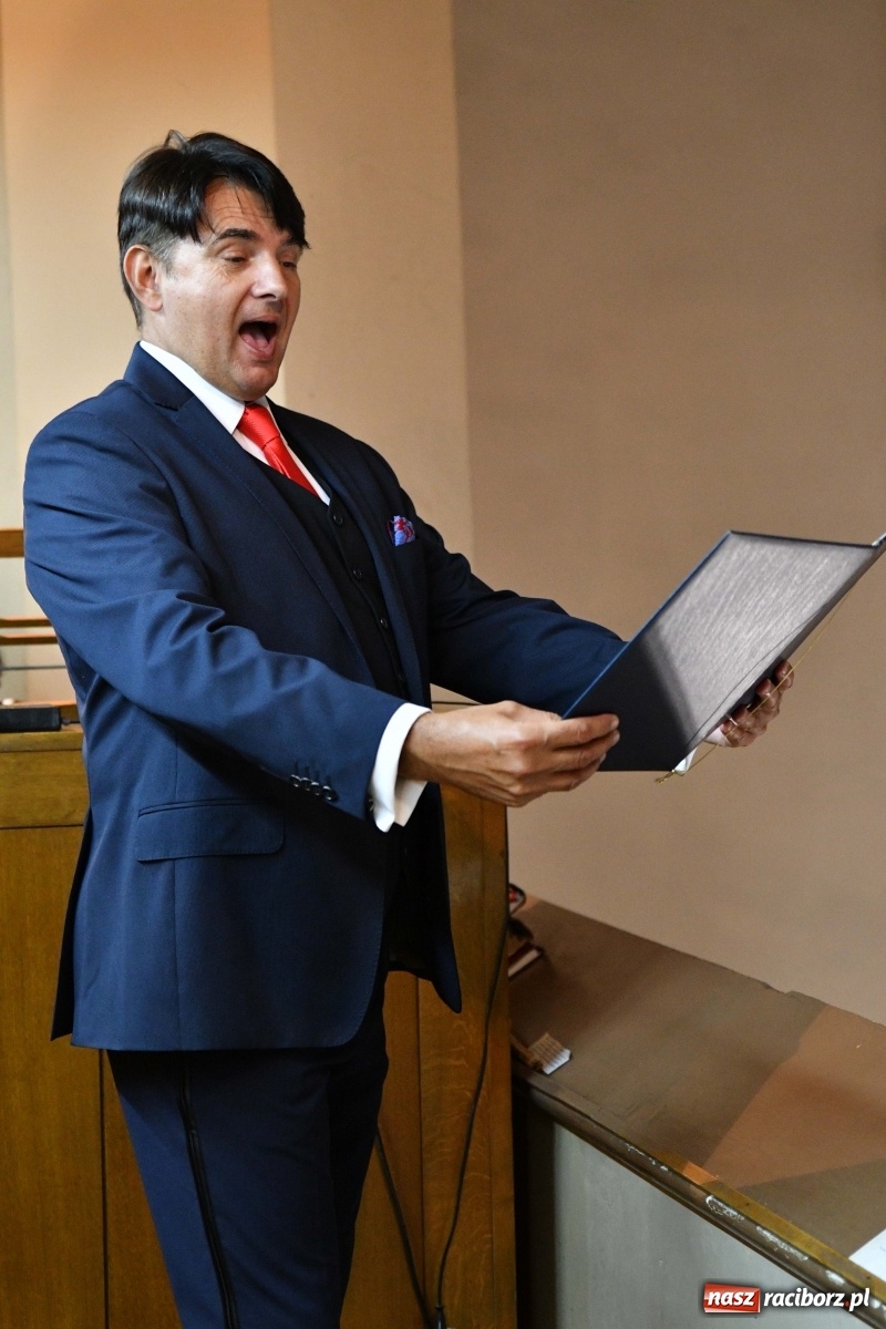 Zdjęcie w galerii na portalu naszraciborz.pl: Gdańscy artyści wystąpili w kościele farnym [FOTO] wiadomości z regionu