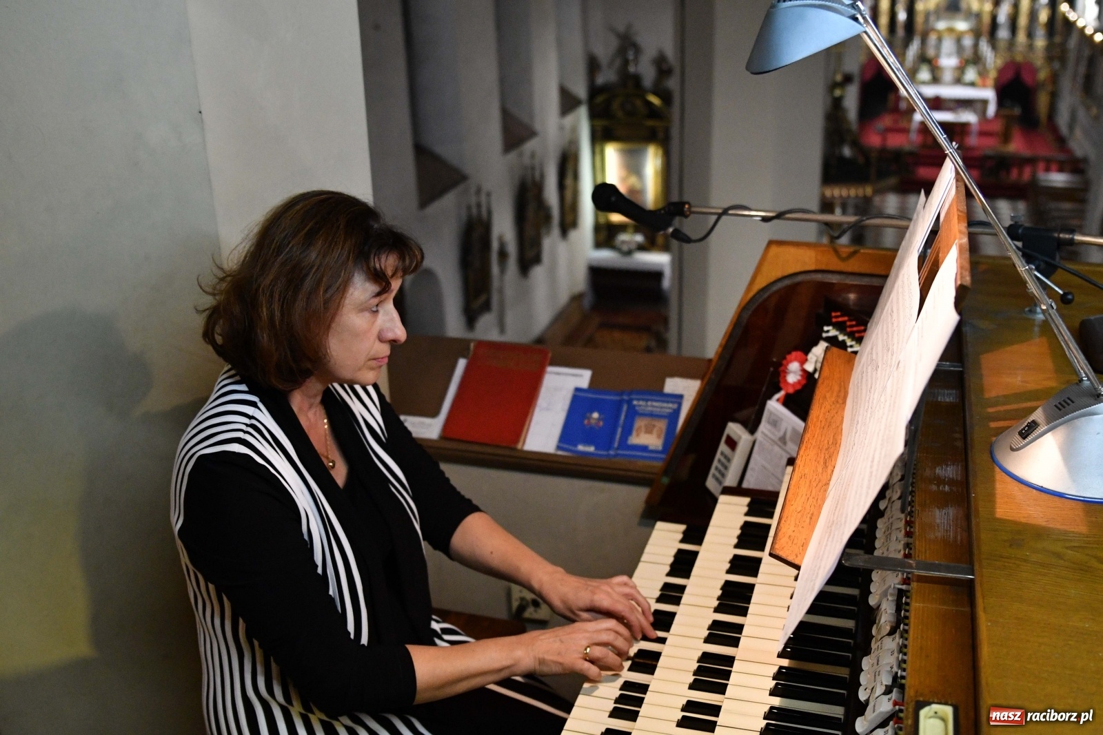 Zdjęcie w galerii na portalu naszraciborz.pl: Gdańscy artyści wystąpili w kościele farnym [FOTO] wiadomości z regionu