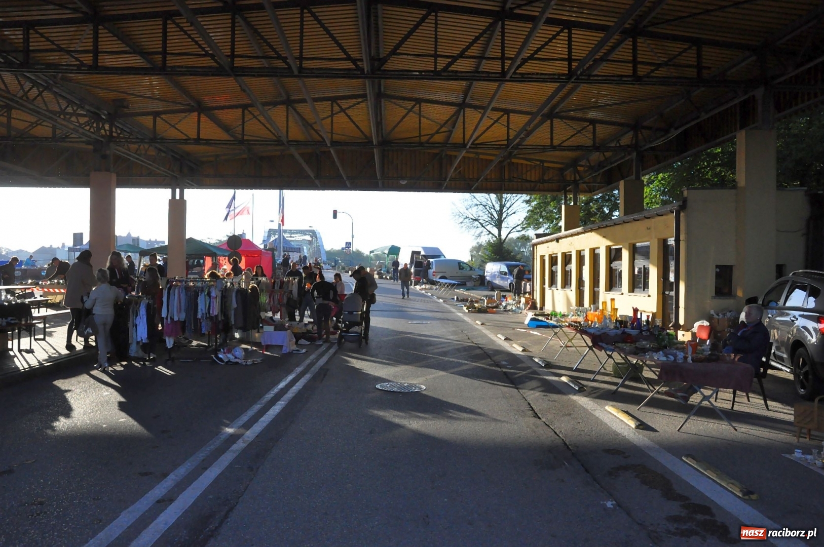 Zdjęcie w galerii na portalu naszraciborz.pl: Jesienny Jarmark na Granicy w Chałupkach [FOTO] wiadomości z regionu