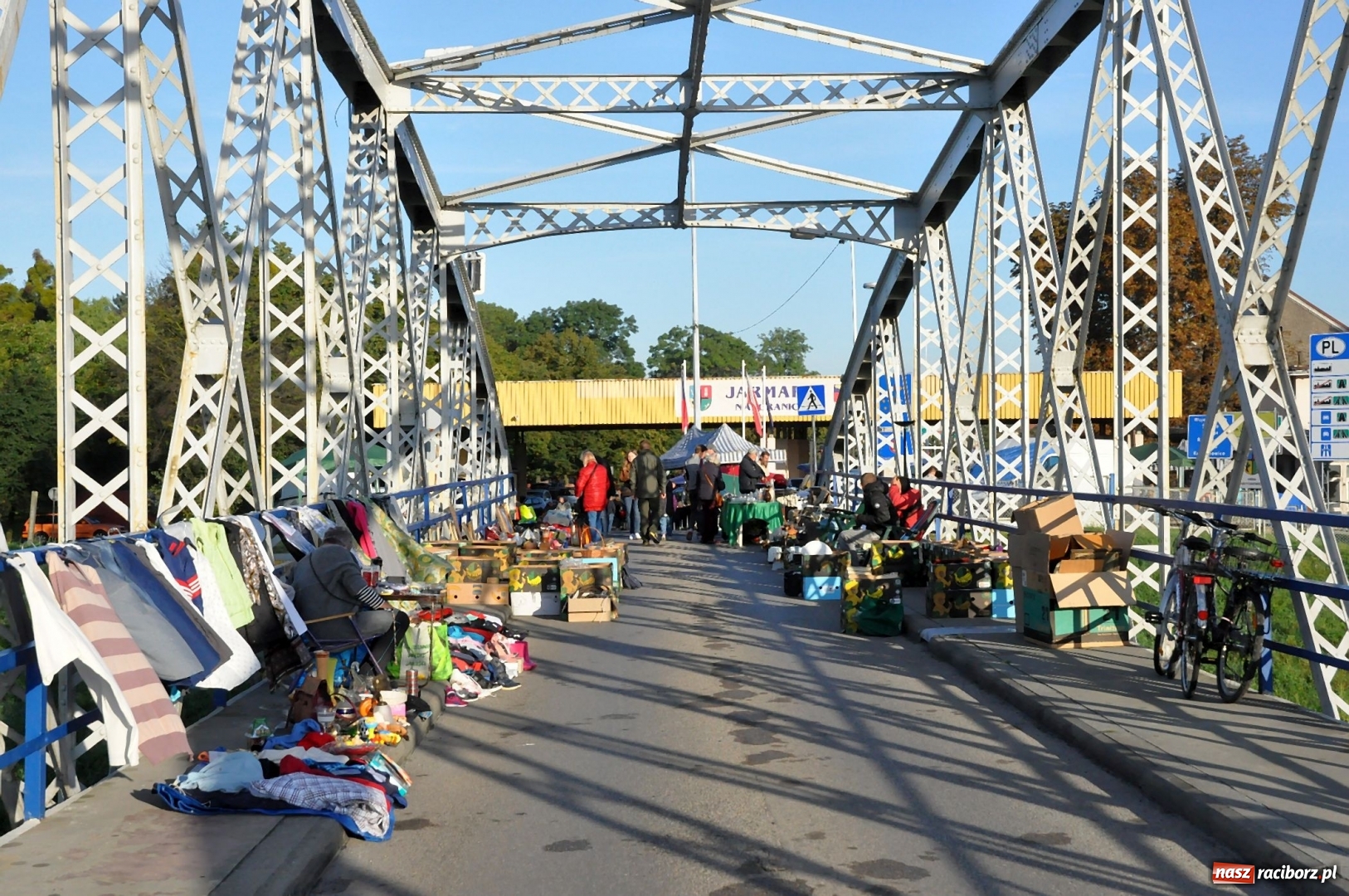 Zdjęcie w galerii na portalu naszraciborz.pl: Jesienny Jarmark na Granicy w Chałupkach [FOTO] wiadomości z regionu
