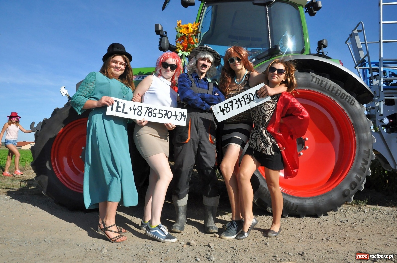 Zdjęcie w galerii na portalu naszraciborz.pl: Mała Miedonia, wielkie dożynki. Racibórz dziękuje za plony [FOTO i WIDEO]  wiadomości z regionu