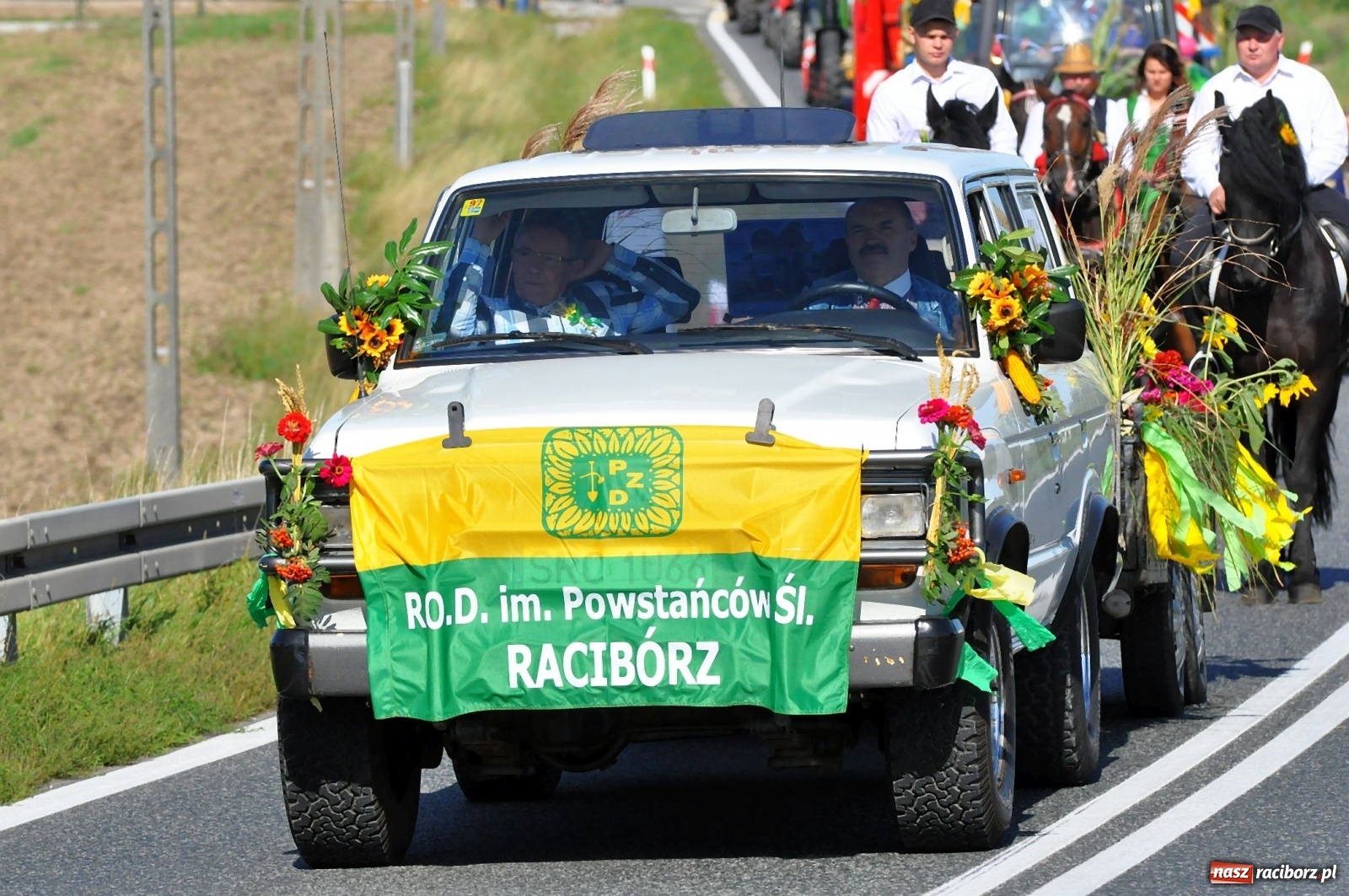 Zdjęcie w galerii na portalu naszraciborz.pl: Mała Miedonia, wielkie dożynki. Racibórz dziękuje za plony [FOTO i WIDEO]  wiadomości z regionu