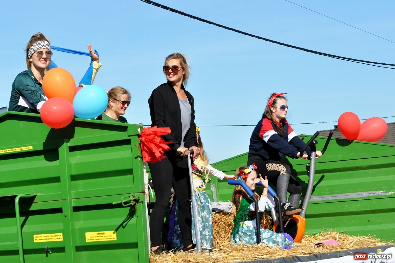 Zdjęcie w galerii na portalu naszraciborz.pl: Mała Miedonia, wielkie dożynki. Racibórz dziękuje za plony [FOTO i WIDEO]  wiadomości z regionu