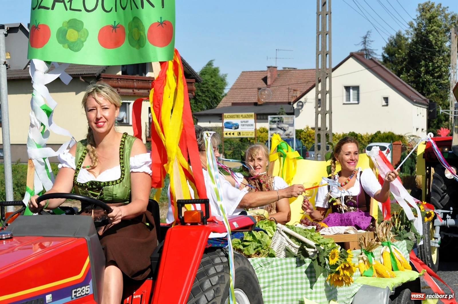 Zdjęcie w galerii na portalu naszraciborz.pl: Mała Miedonia, wielkie dożynki. Racibórz dziękuje za plony [FOTO i WIDEO]  wiadomości z regionu