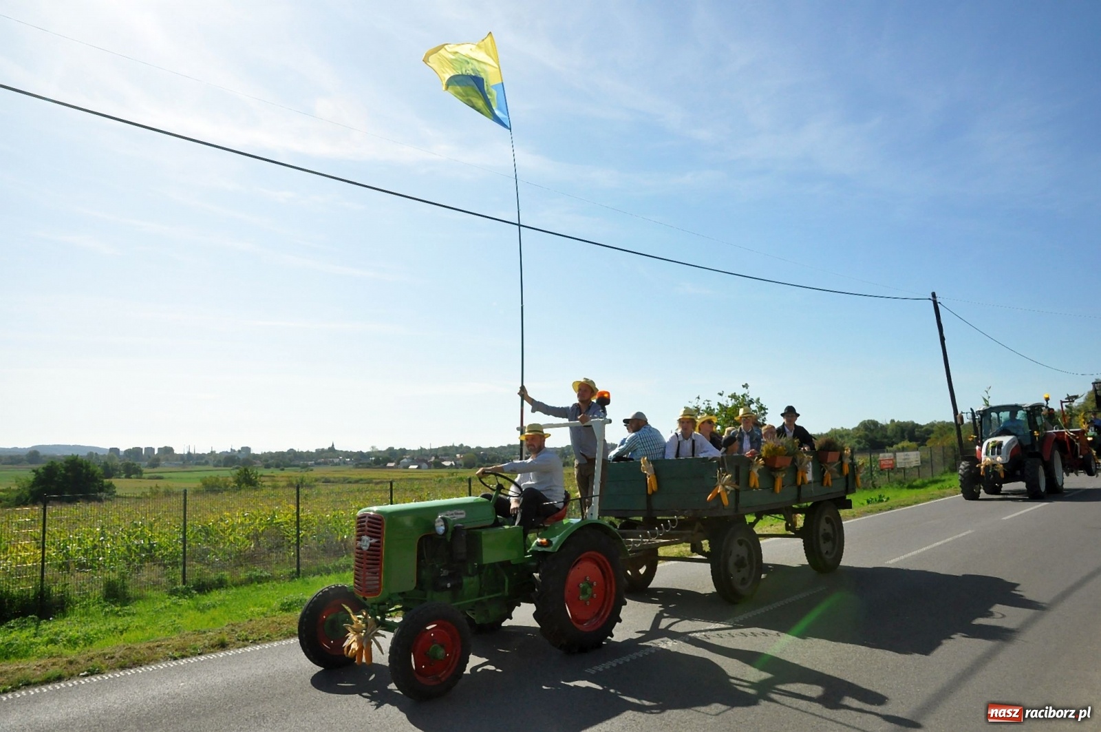 Zdjęcie w galerii na portalu naszraciborz.pl: Mała Miedonia, wielkie dożynki. Racibórz dziękuje za plony [FOTO i WIDEO]  wiadomości z regionu