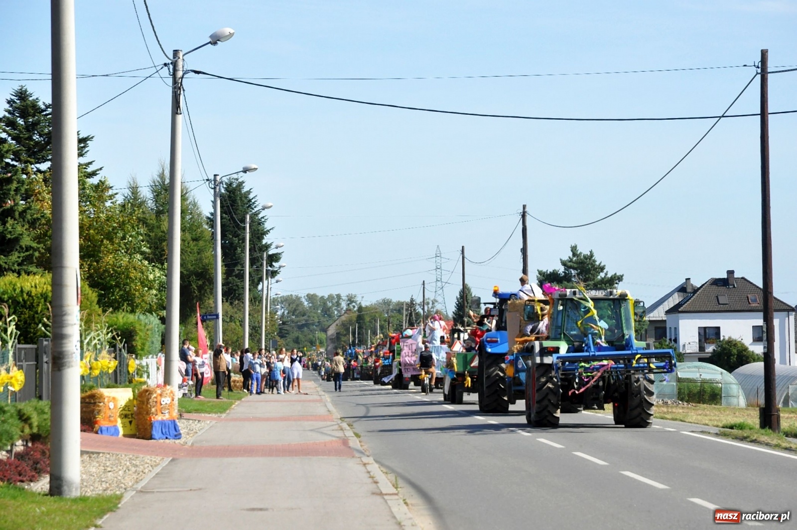 Zdjęcie w galerii na portalu naszraciborz.pl: Mała Miedonia, wielkie dożynki. Racibórz dziękuje za plony [FOTO i WIDEO]  wiadomości z regionu