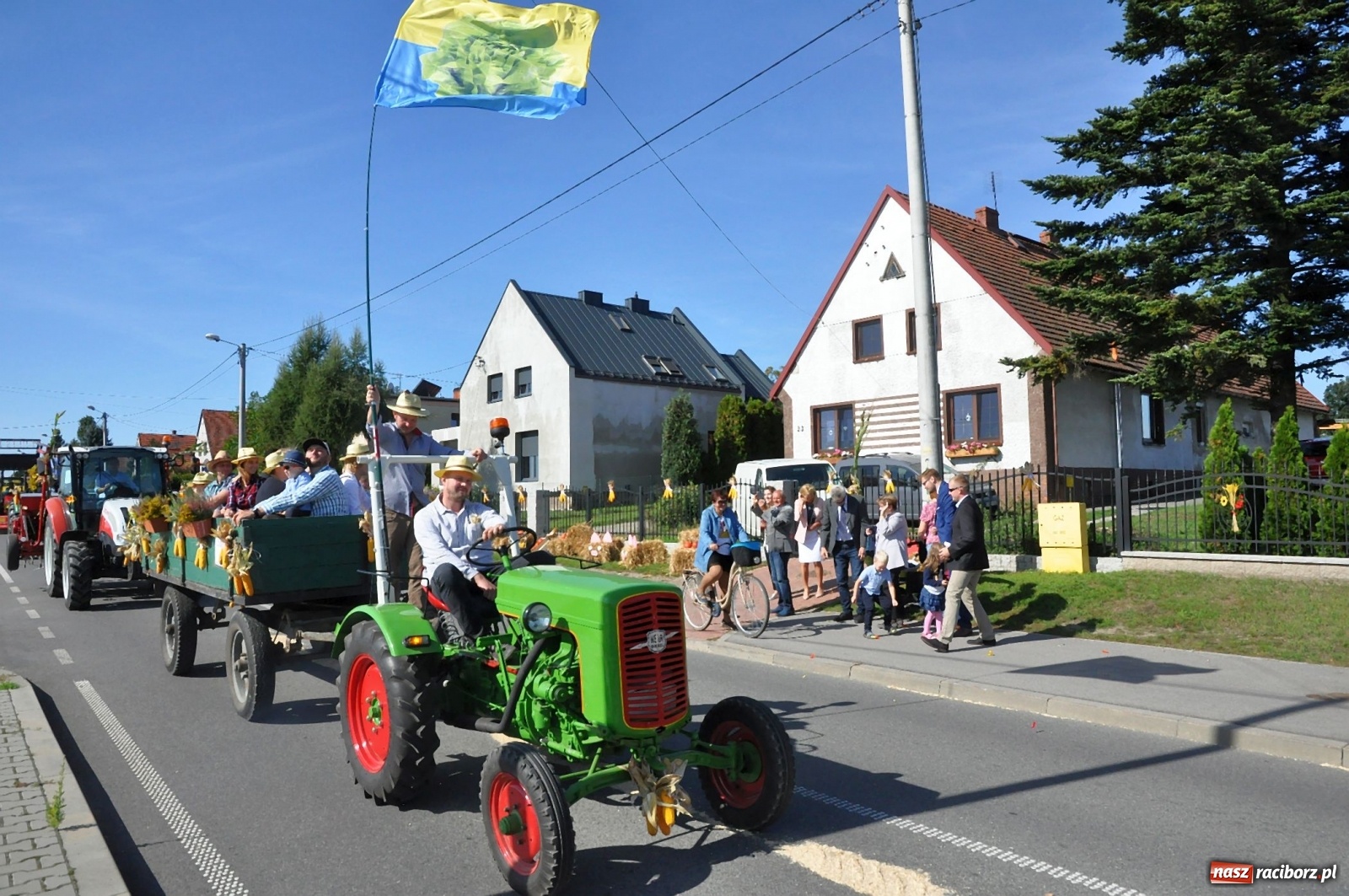 Zdjęcie w galerii na portalu naszraciborz.pl: Mała Miedonia, wielkie dożynki. Racibórz dziękuje za plony [FOTO i WIDEO]  wiadomości z regionu