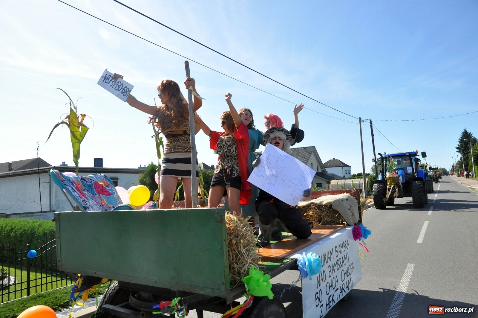 Zdjęcie w galerii na portalu naszraciborz.pl: Mała Miedonia, wielkie dożynki. Racibórz dziękuje za plony [FOTO i WIDEO]  wiadomości z regionu