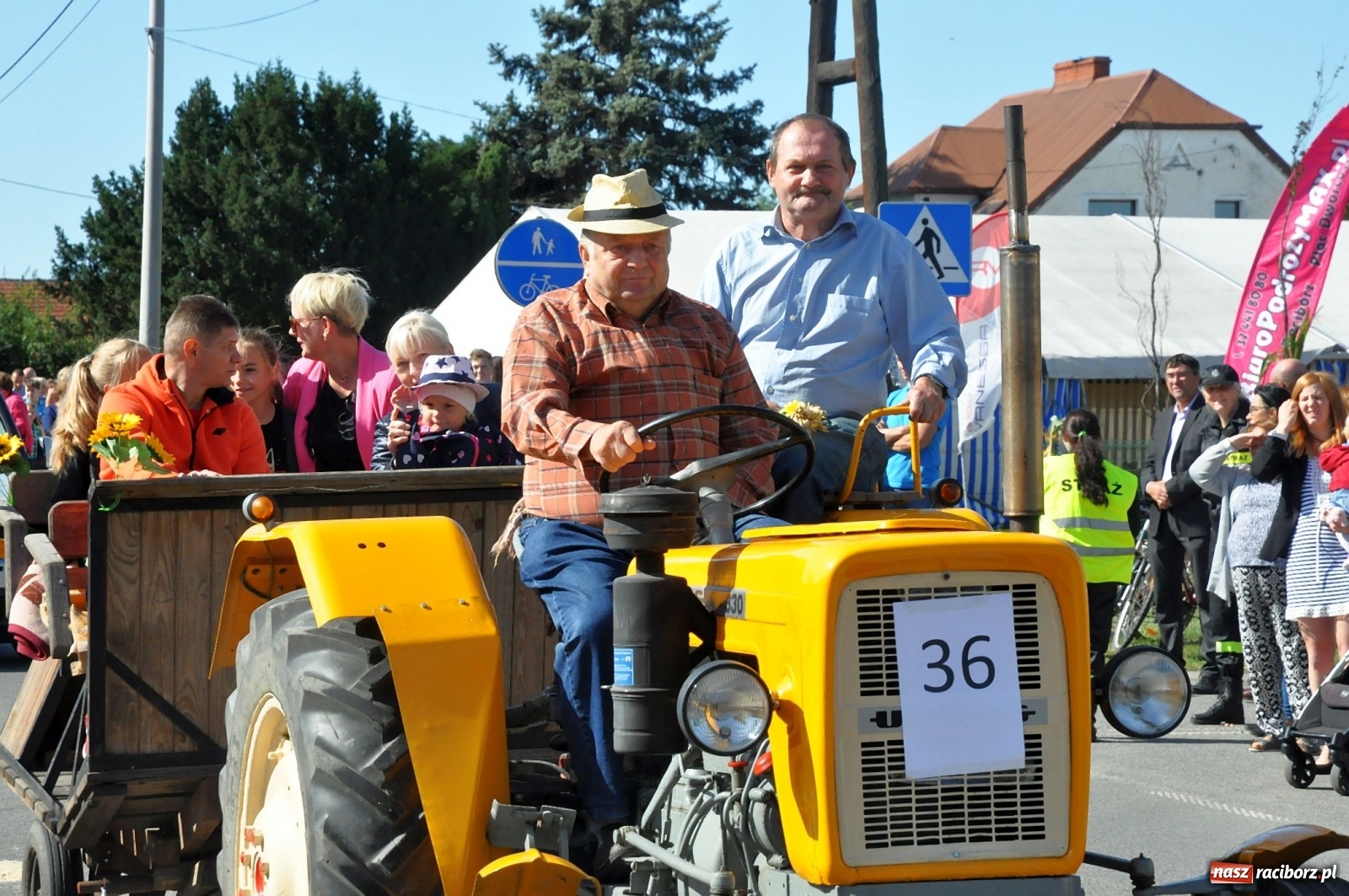 Zdjęcie w galerii na portalu naszraciborz.pl: Mała Miedonia, wielkie dożynki. Racibórz dziękuje za plony [FOTO i WIDEO]  wiadomości z regionu