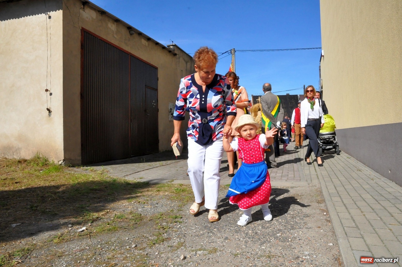 Zdjęcie w galerii na portalu naszraciborz.pl: Mała Miedonia, wielkie dożynki. Racibórz dziękuje za plony [FOTO i WIDEO]  wiadomości z regionu