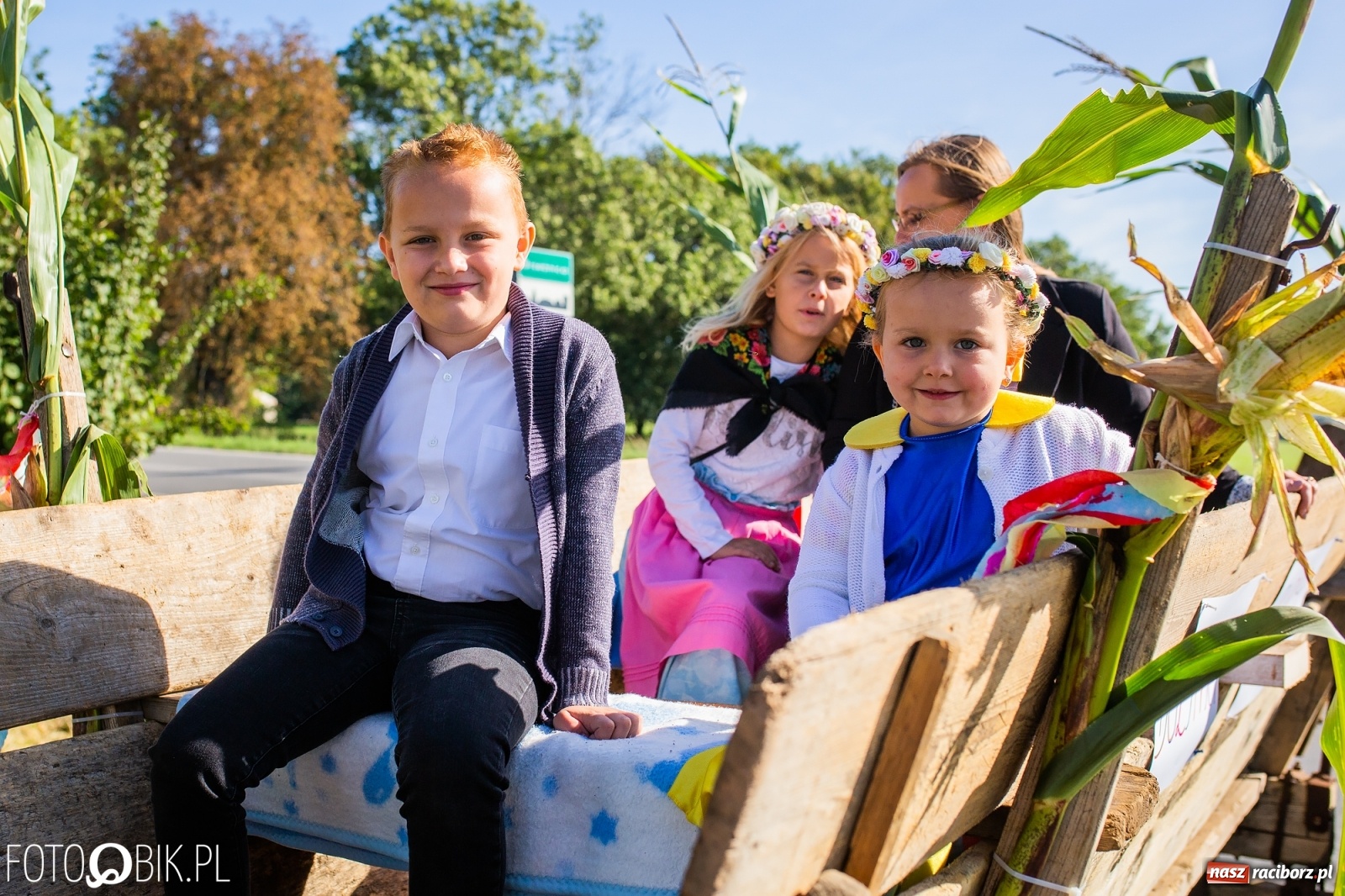 Zdjęcie w galerii na portalu naszraciborz.pl: Dożynki 2019. Gmina Rudnik bawi się w Łubowicach [FOTO i WIDEO] wiadomości z regionu