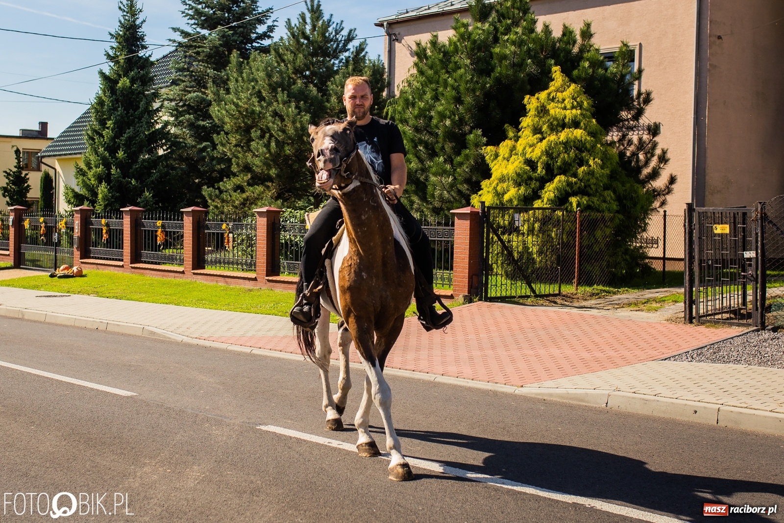 Zdjęcie w galerii na portalu naszraciborz.pl: Dożynki 2019. Gmina Rudnik bawi się w Łubowicach [FOTO i WIDEO] wiadomości z regionu