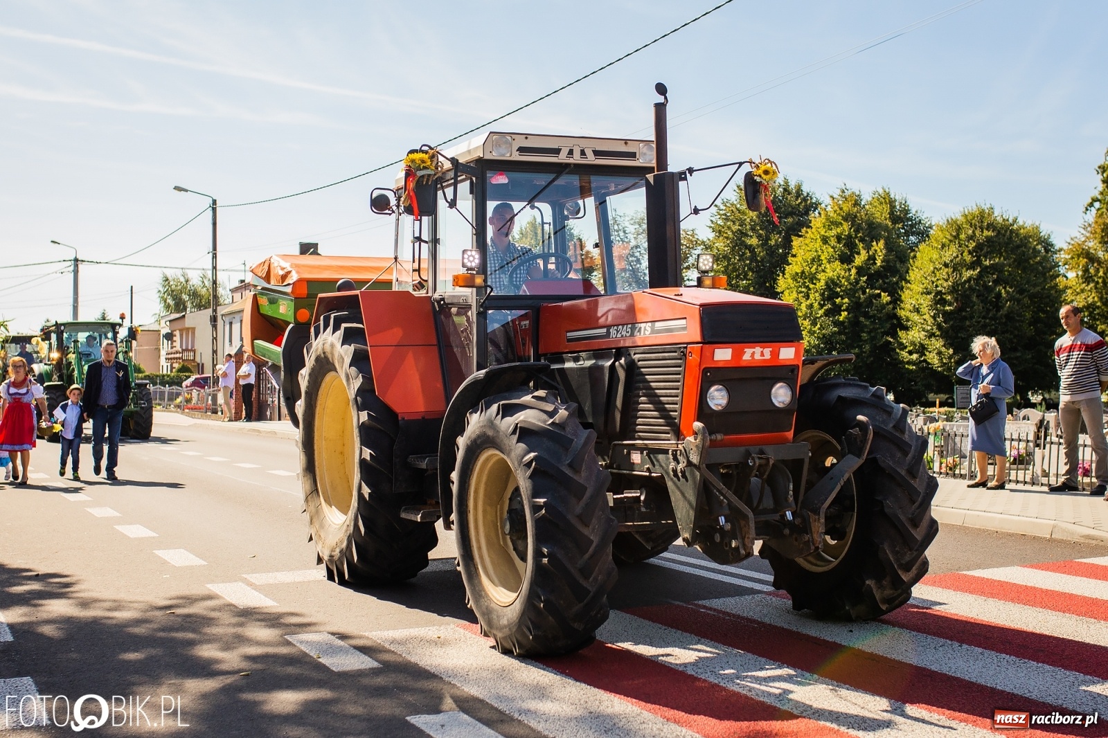 Zdjęcie w galerii na portalu naszraciborz.pl: Dożynki 2019. Gmina Rudnik bawi się w Łubowicach [FOTO i WIDEO] wiadomości z regionu