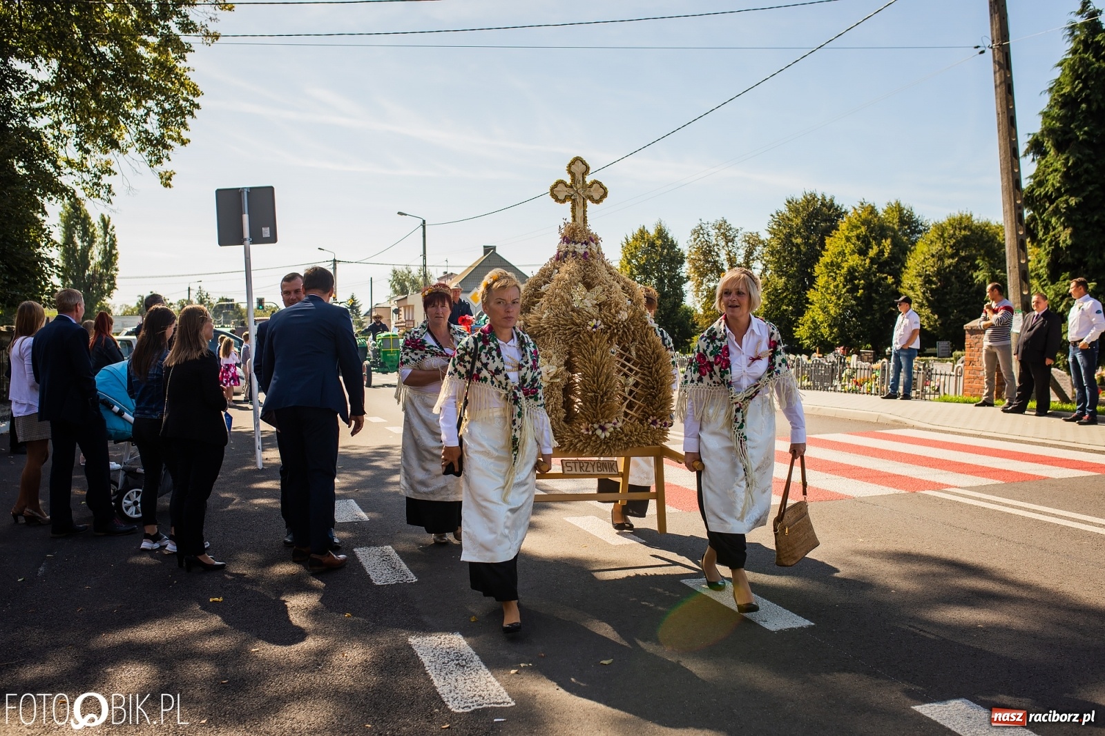 Zdjęcie w galerii na portalu naszraciborz.pl: Dożynki 2019. Gmina Rudnik bawi się w Łubowicach [FOTO i WIDEO] wiadomości z regionu