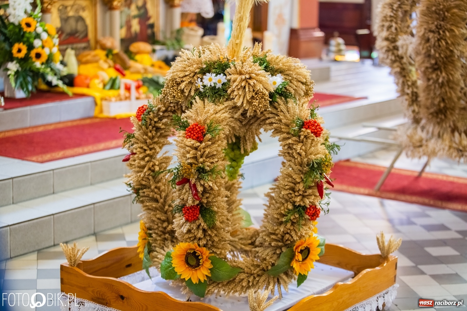 Zdjęcie w galerii na portalu naszraciborz.pl: Dożynki 2019. Gmina Rudnik bawi się w Łubowicach [FOTO i WIDEO] wiadomości z regionu