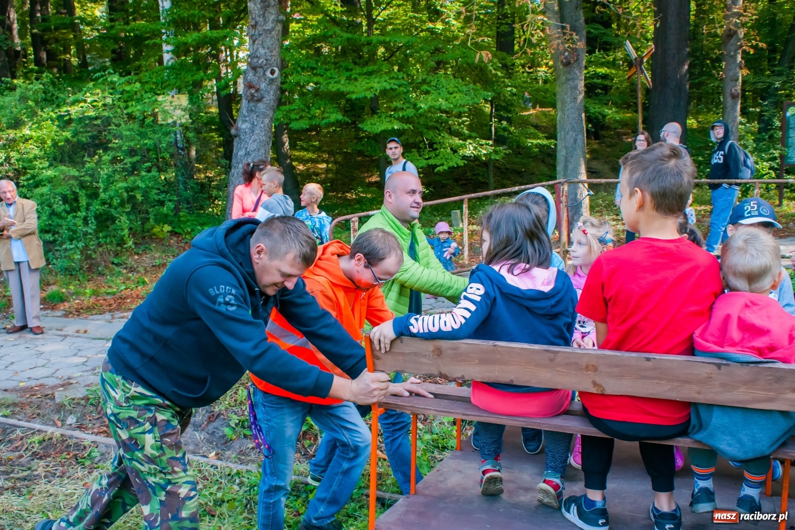 Zdjęcie w galerii na portalu naszraciborz.pl: Miała być frajda, a wyszła granda [FOTO i WIDEO] wiadomości z regionu