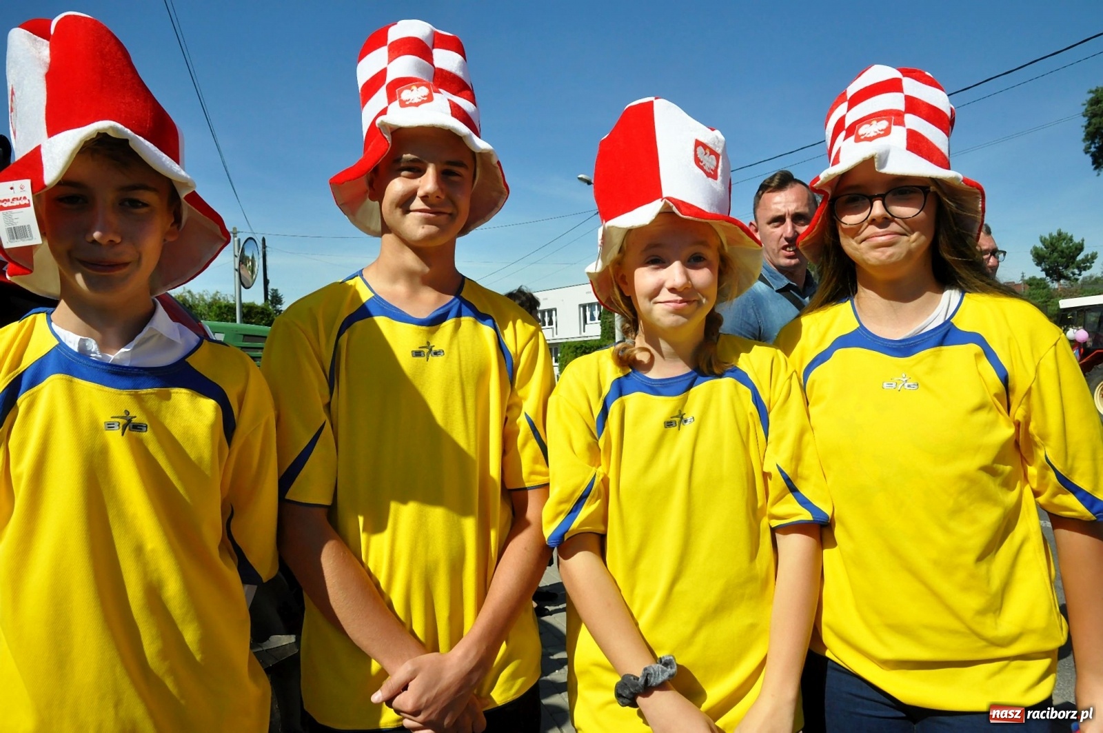 Zdjęcie w galerii na portalu naszraciborz.pl: Loża przywódców na dożynkach w Pawłowie [FOTO i WIDEO]  wiadomości z regionu