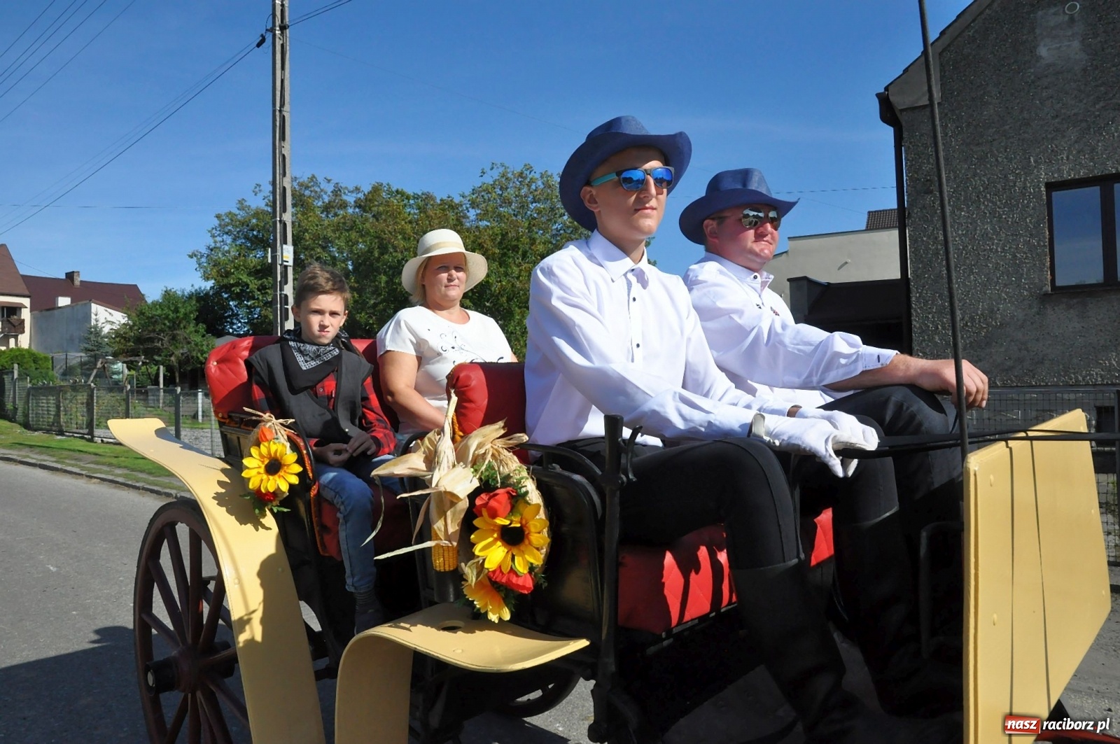 Zdjęcie w galerii na portalu naszraciborz.pl: Dożynki w Pogrzebieniu na bis [FOTO] wiadomości z regionu