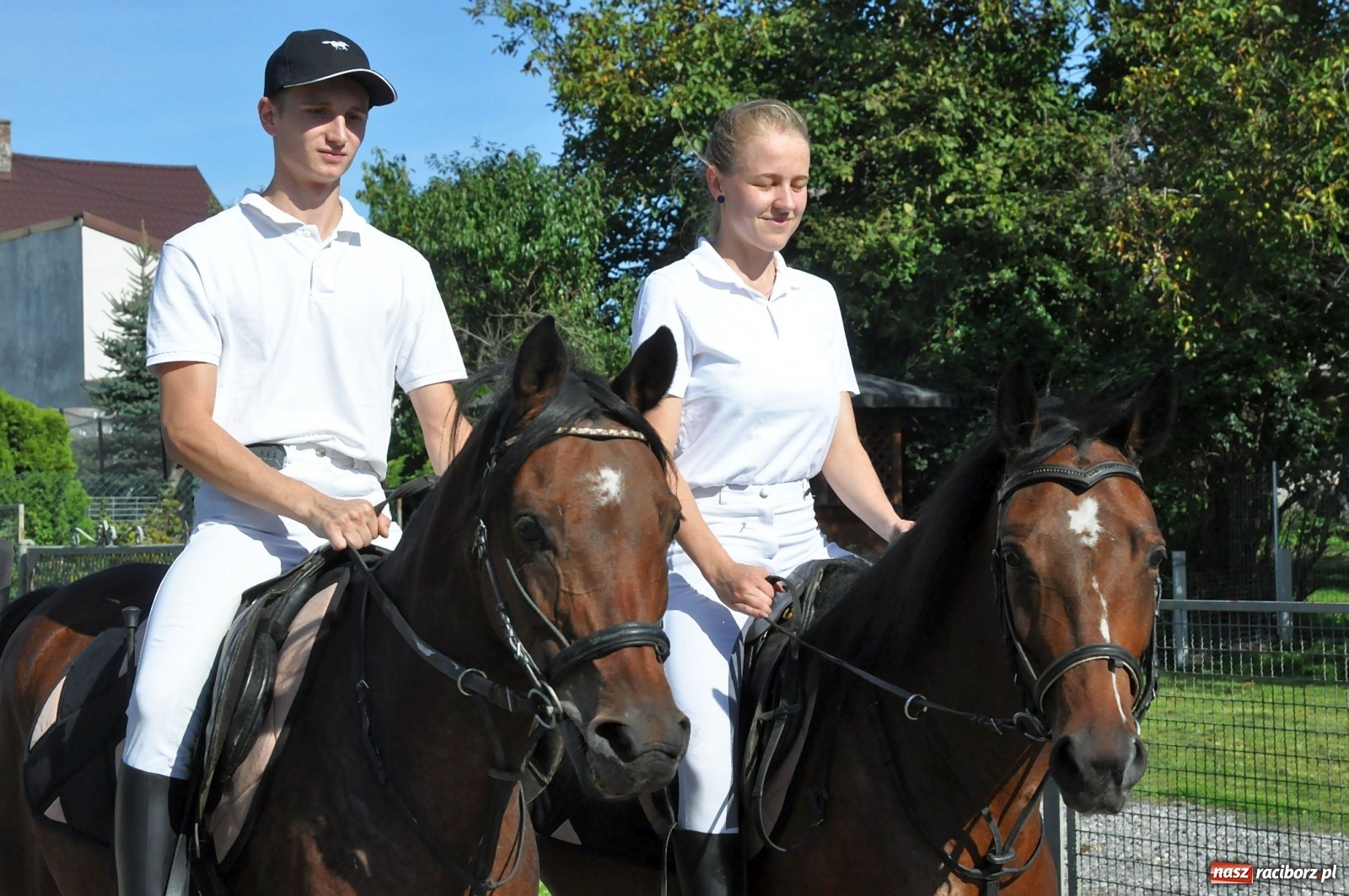 Zdjęcie w galerii na portalu naszraciborz.pl: Dożynki w Pogrzebieniu na bis [FOTO] wiadomości z regionu