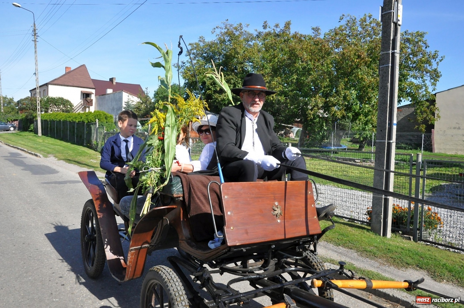Zdjęcie w galerii na portalu naszraciborz.pl: Dożynki w Pogrzebieniu na bis [FOTO] wiadomości z regionu