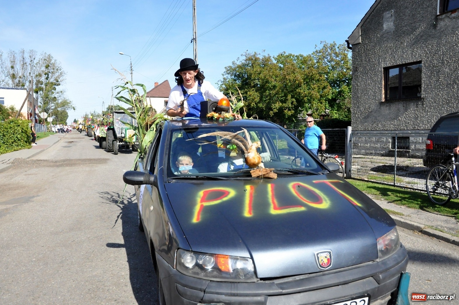 Zdjęcie w galerii na portalu naszraciborz.pl: Dożynki w Pogrzebieniu na bis [FOTO] wiadomości z regionu