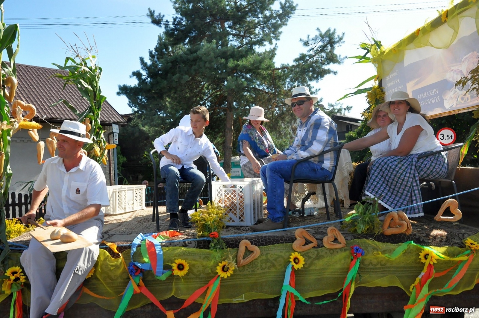 Zdjęcie w galerii na portalu naszraciborz.pl: Dożynki w Pogrzebieniu na bis [FOTO] wiadomości z regionu