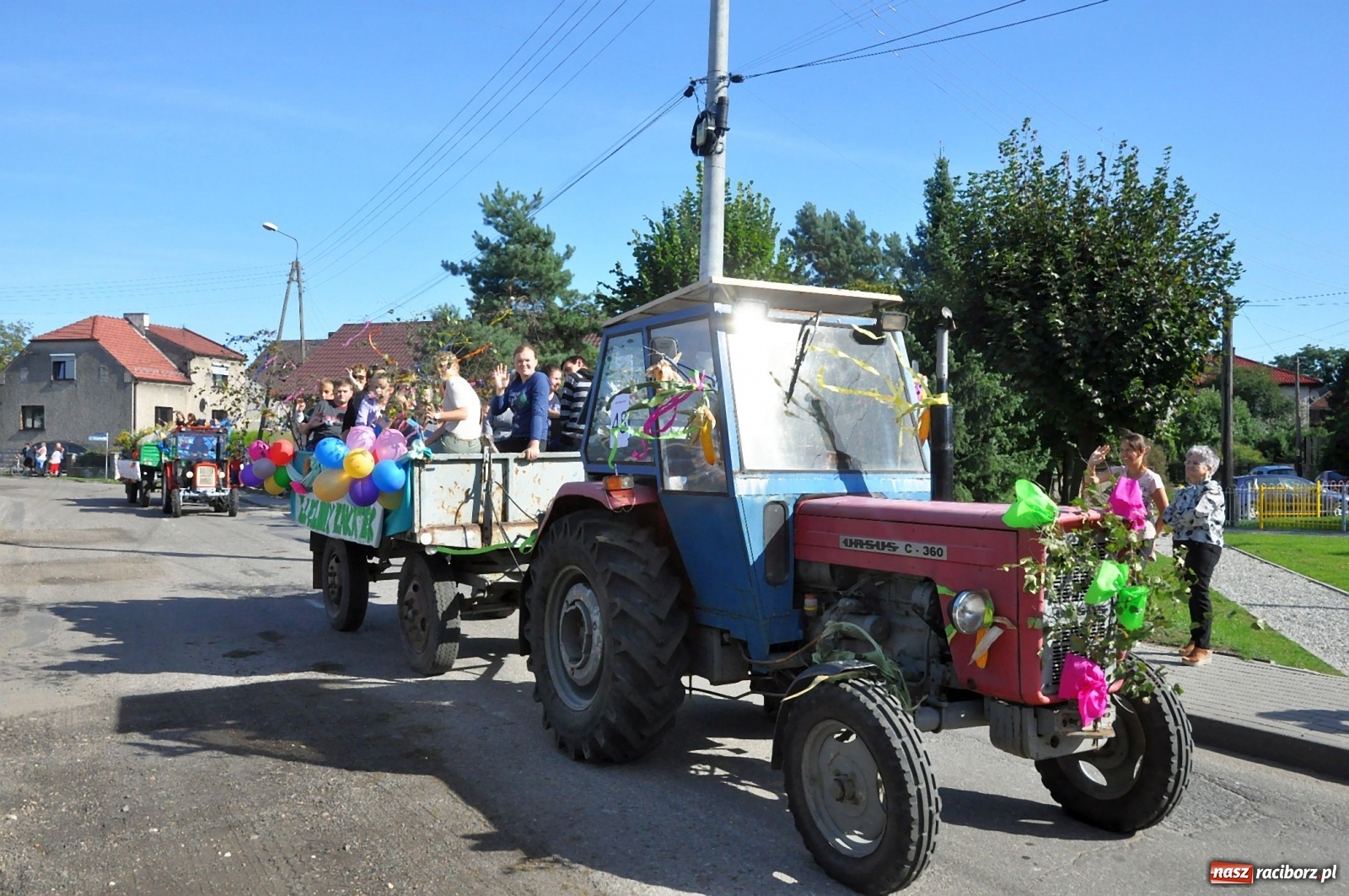 Zdjęcie w galerii na portalu naszraciborz.pl: Dożynki w Pogrzebieniu na bis [FOTO] wiadomości z regionu