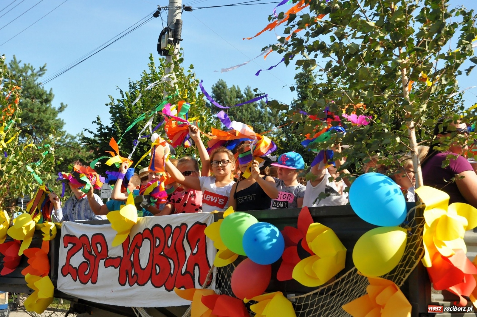Zdjęcie w galerii na portalu naszraciborz.pl: Dożynki w Pogrzebieniu na bis [FOTO] wiadomości z regionu