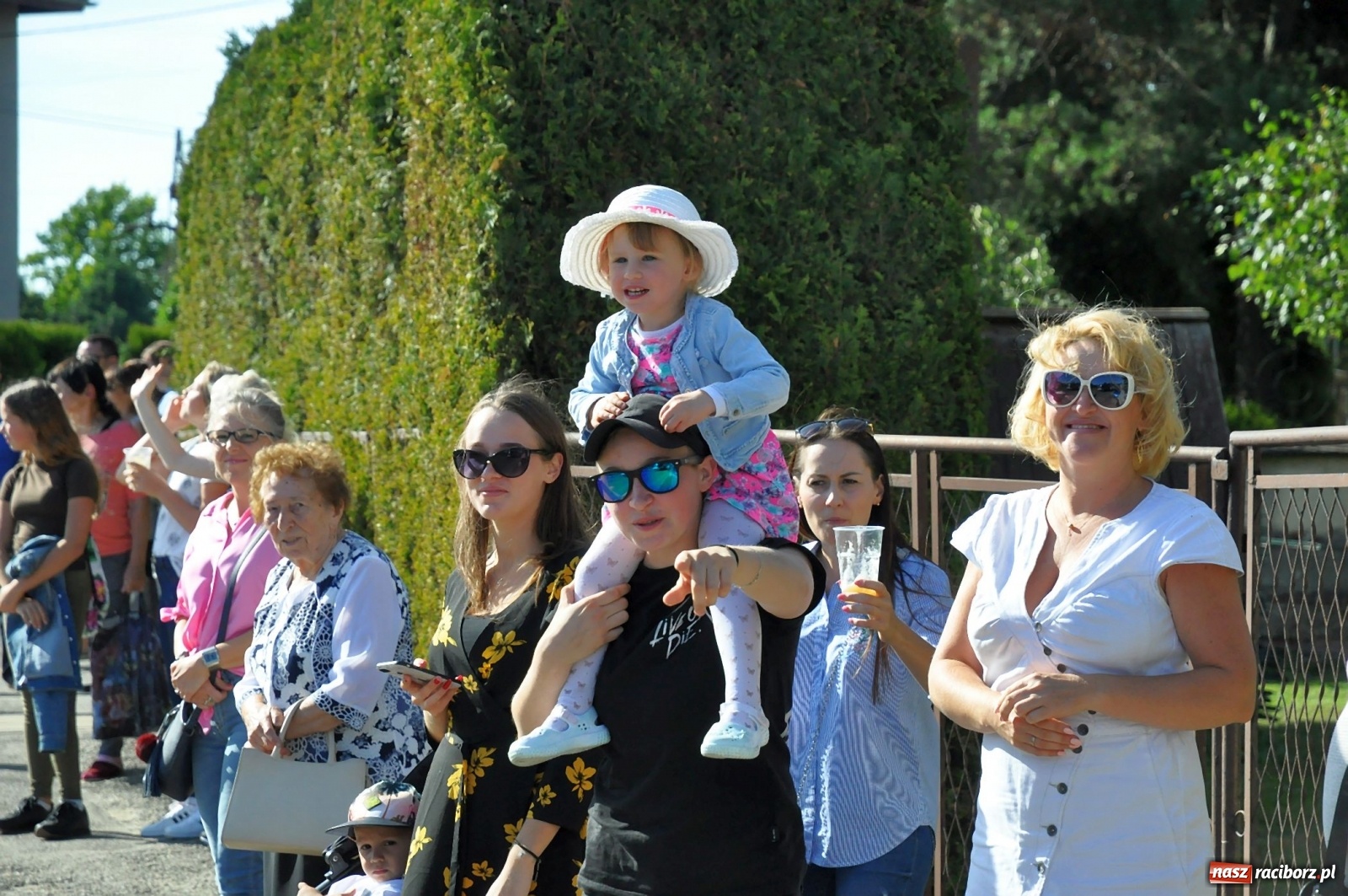 Zdjęcie w galerii na portalu naszraciborz.pl: Dożynki w Pogrzebieniu na bis [FOTO] wiadomości z regionu