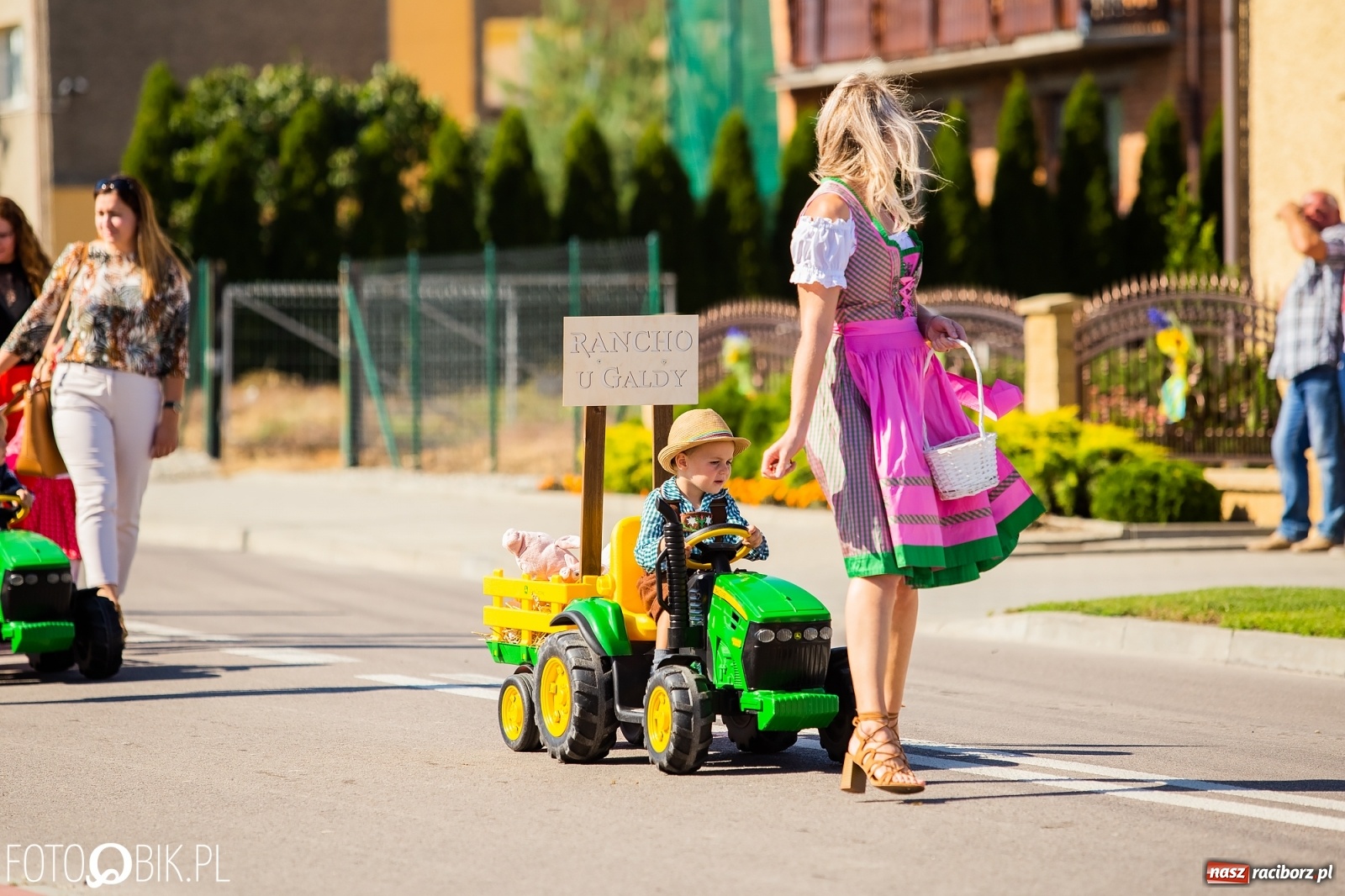 Zdjęcie w galerii na portalu naszraciborz.pl: Dożynki parafialne w Bieńkowicach [FOTO i WIDEO] wiadomości z regionu