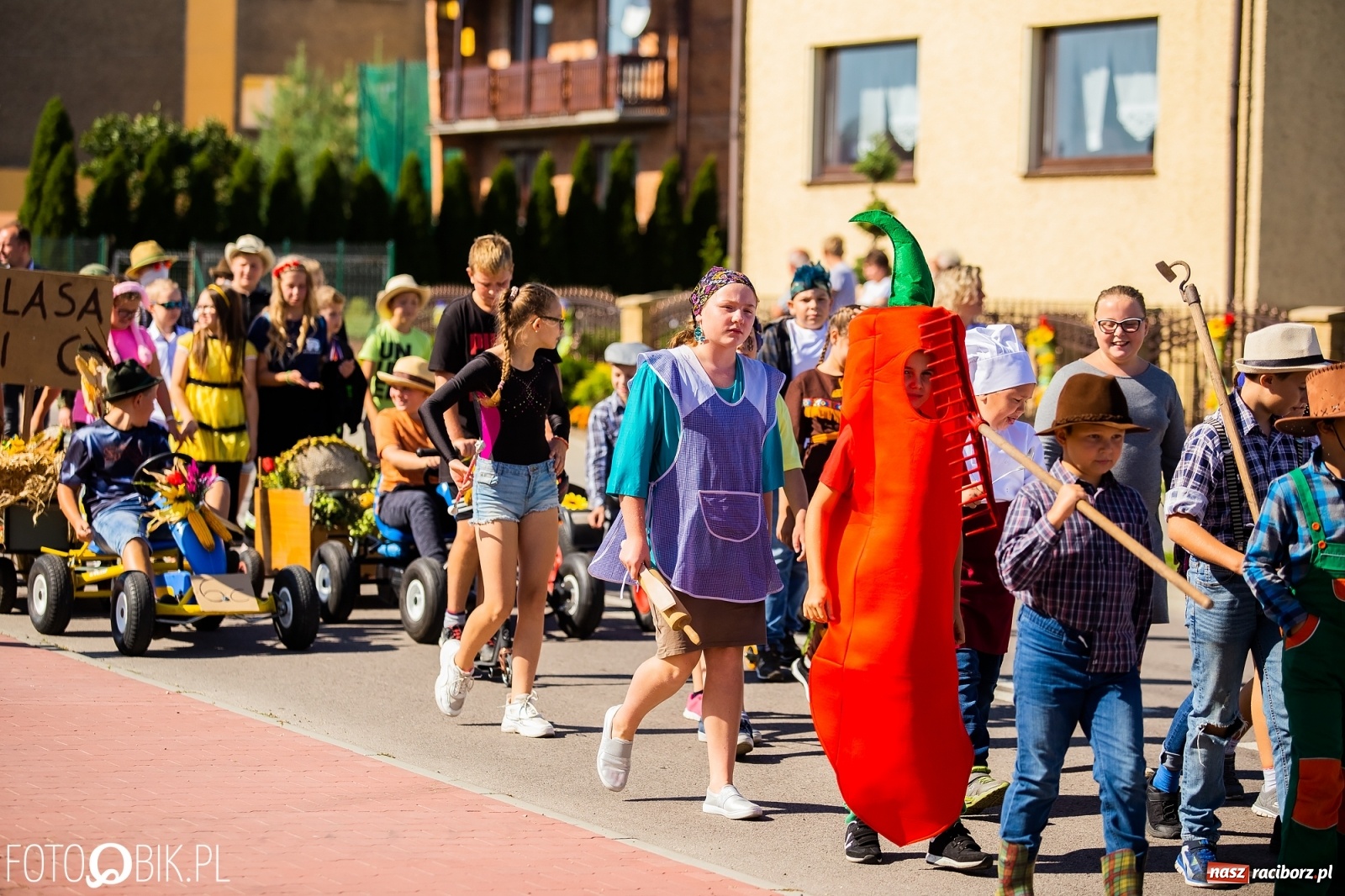 Zdjęcie w galerii na portalu naszraciborz.pl: Dożynki parafialne w Bieńkowicach [FOTO i WIDEO] wiadomości z regionu