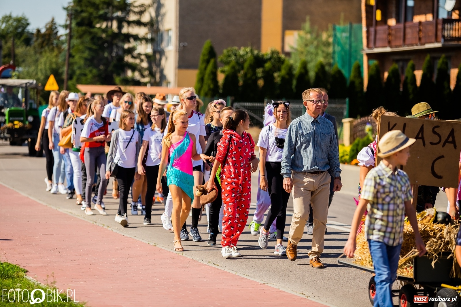Zdjęcie w galerii na portalu naszraciborz.pl: Dożynki parafialne w Bieńkowicach [FOTO i WIDEO] wiadomości z regionu