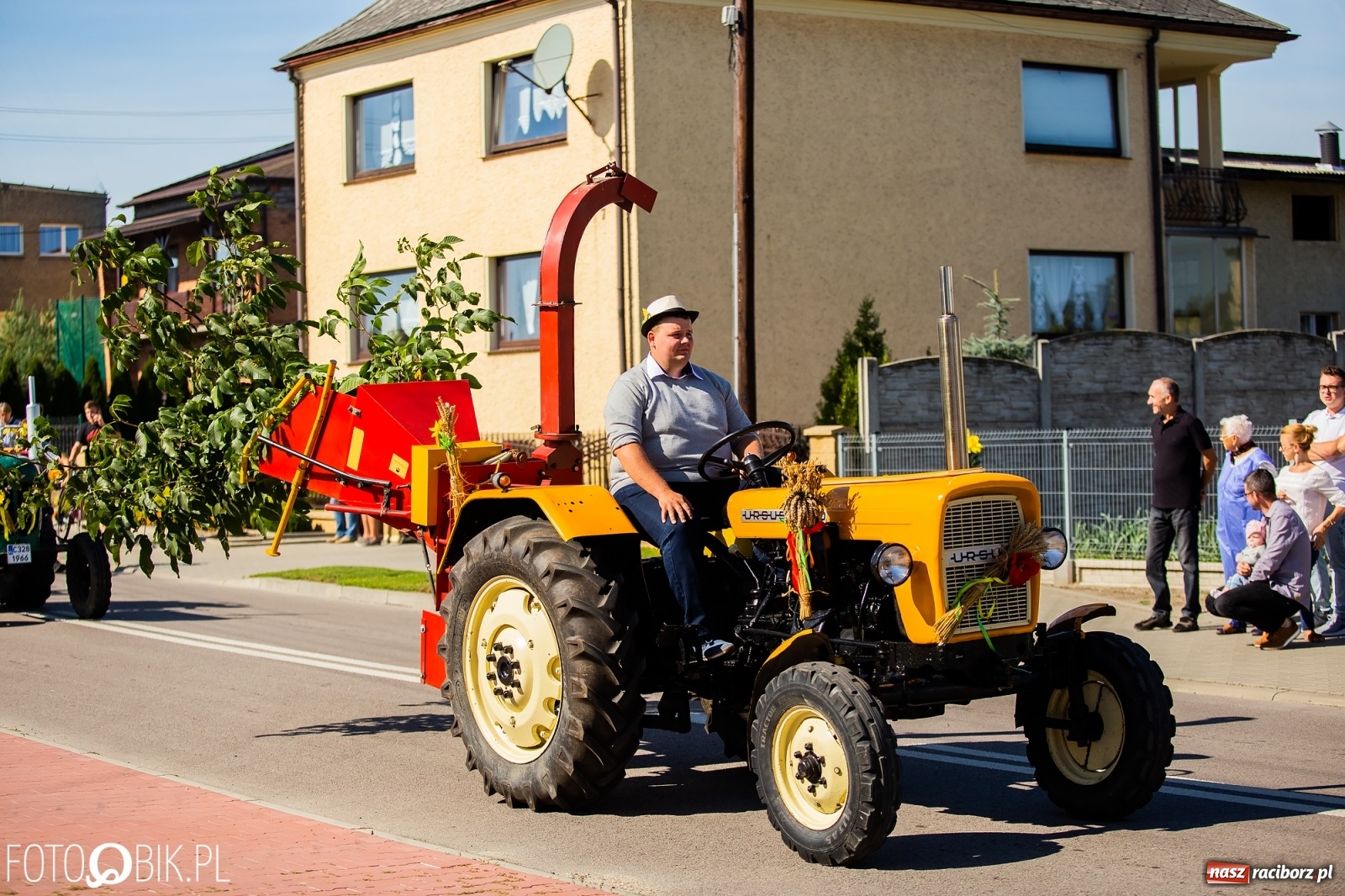 Zdjęcie w galerii na portalu naszraciborz.pl: Dożynki parafialne w Bieńkowicach [FOTO i WIDEO] wiadomości z regionu