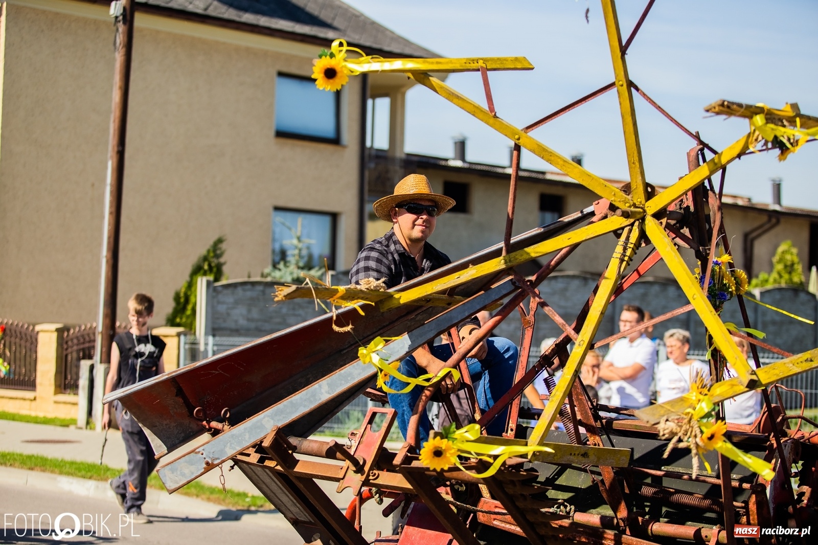 Zdjęcie w galerii na portalu naszraciborz.pl: Dożynki parafialne w Bieńkowicach [FOTO i WIDEO] wiadomości z regionu
