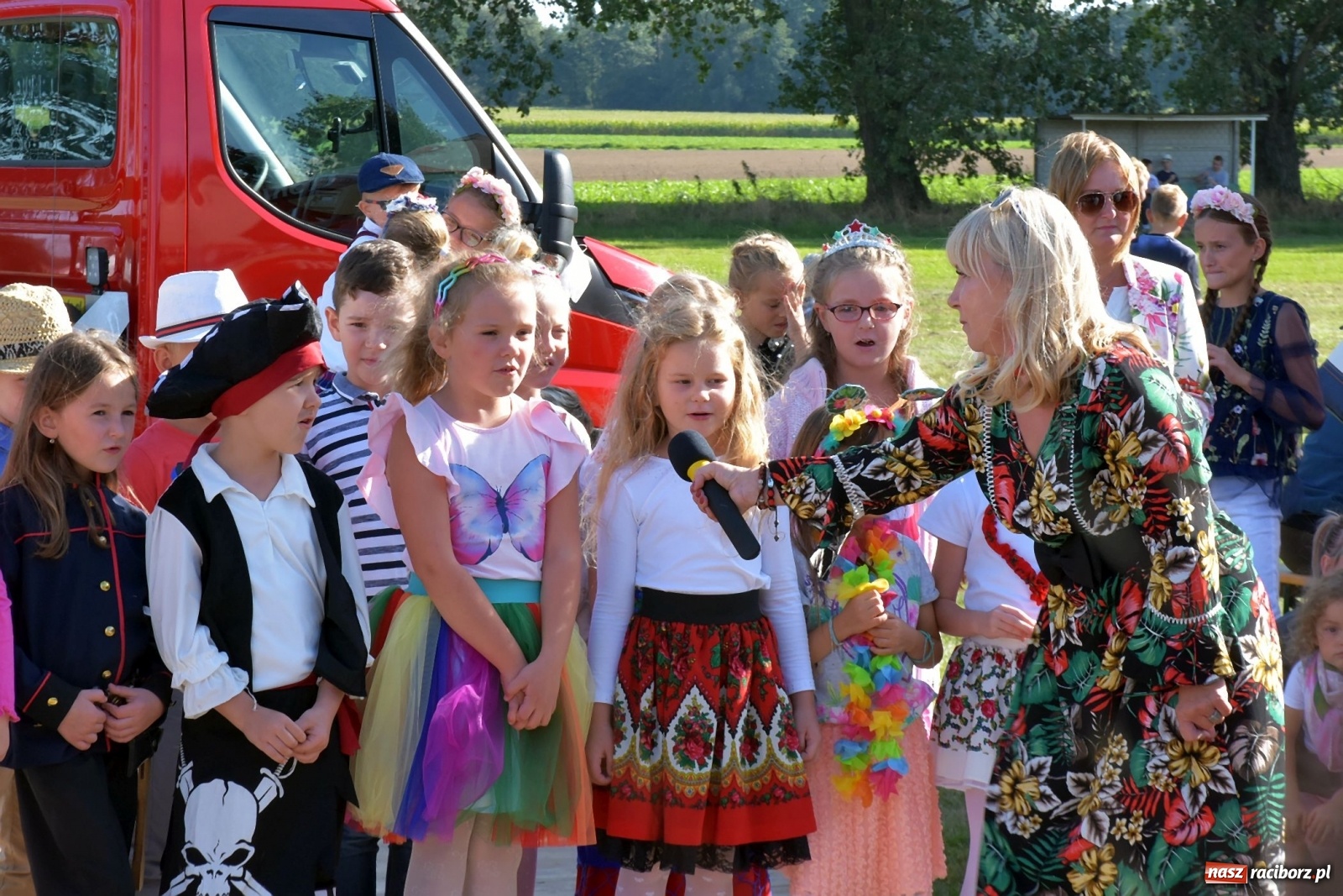 Zdjęcie w galerii na portalu naszraciborz.pl: Dożynki parafialne w Bieńkowicach [FOTO i WIDEO] wiadomości z regionu