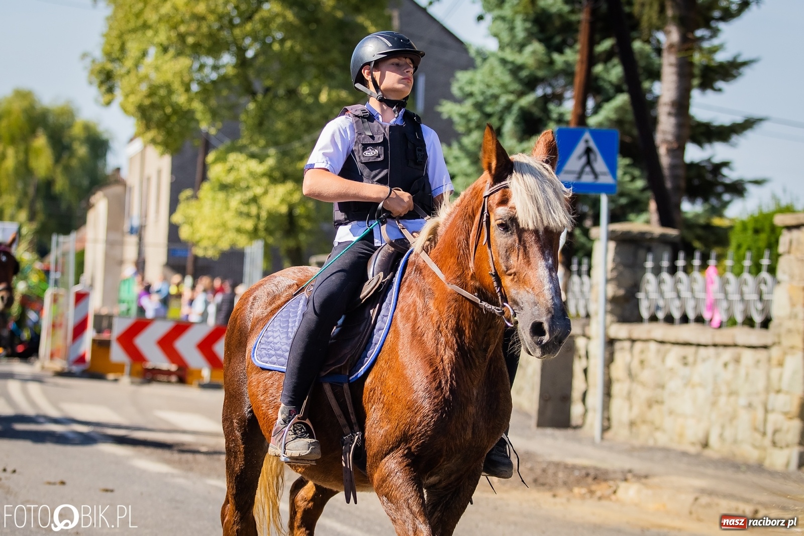 Zdjęcie w galerii na portalu naszraciborz.pl: Korowód jak maraton. Dożynki w Pogrzebieniu [FOTO i WIDEO]  wiadomości z regionu