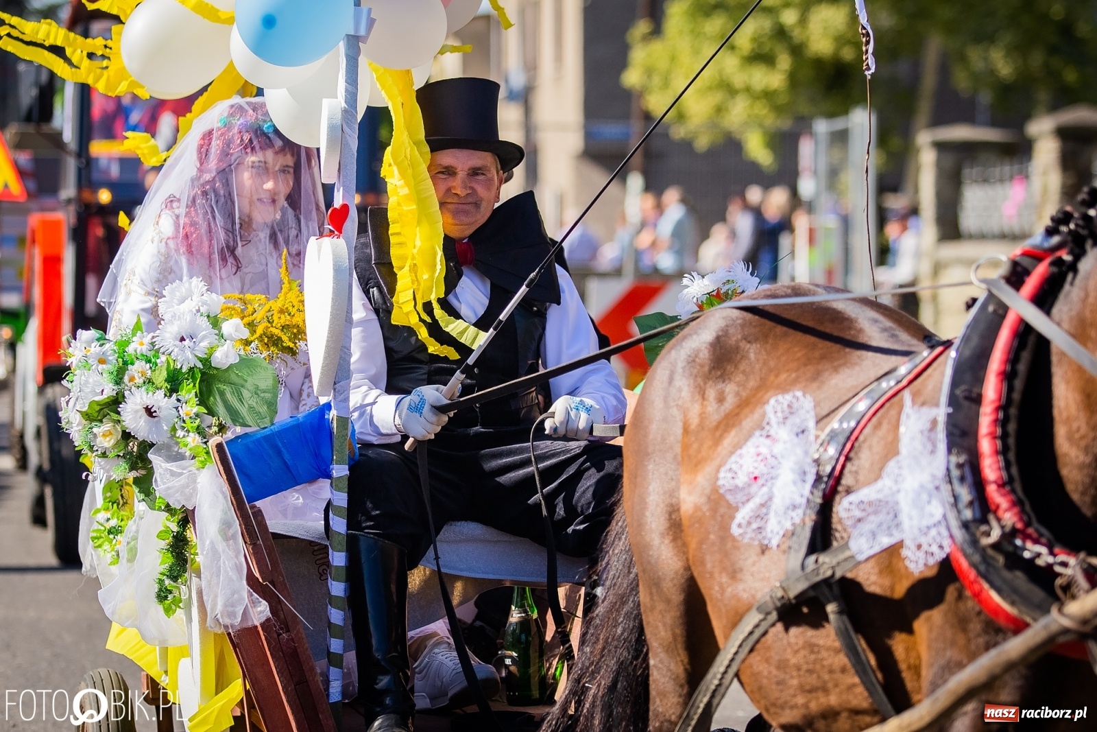Zdjęcie w galerii na portalu naszraciborz.pl: Korowód jak maraton. Dożynki w Pogrzebieniu [FOTO i WIDEO]  wiadomości z regionu