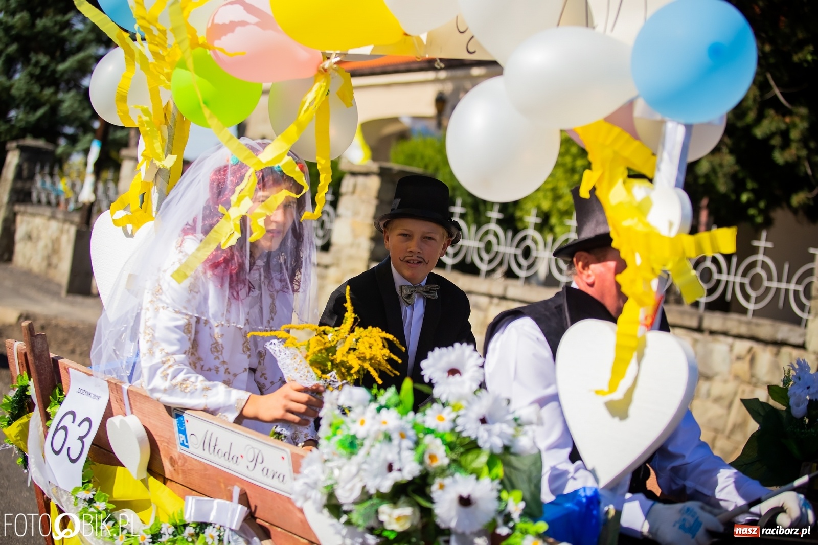 Zdjęcie w galerii na portalu naszraciborz.pl: Korowód jak maraton. Dożynki w Pogrzebieniu [FOTO i WIDEO]  wiadomości z regionu